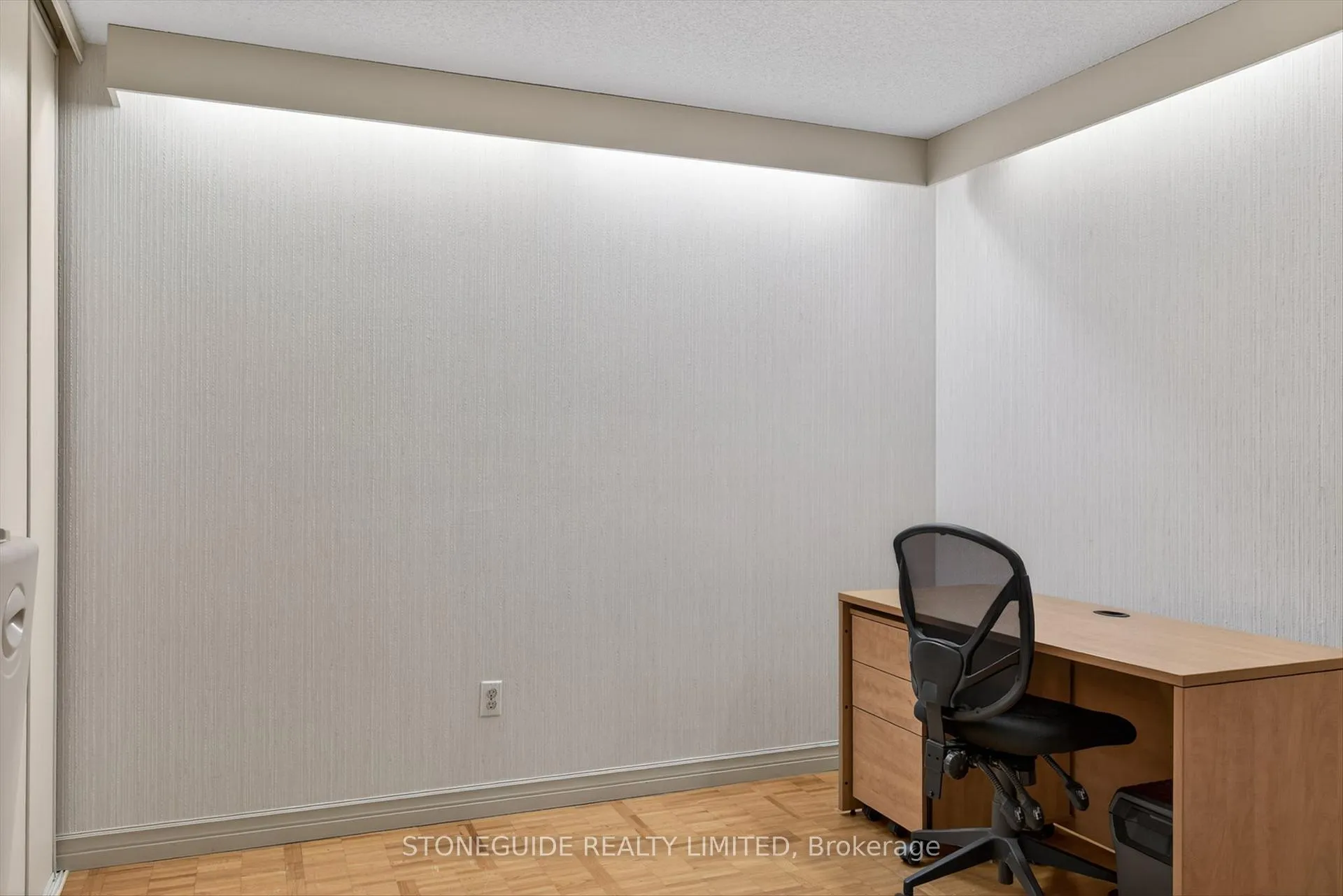 Photo 26 of Unit 1, 645 Whitaker Street, Peterborough, Ashburnham Ward 4 — HOMEH