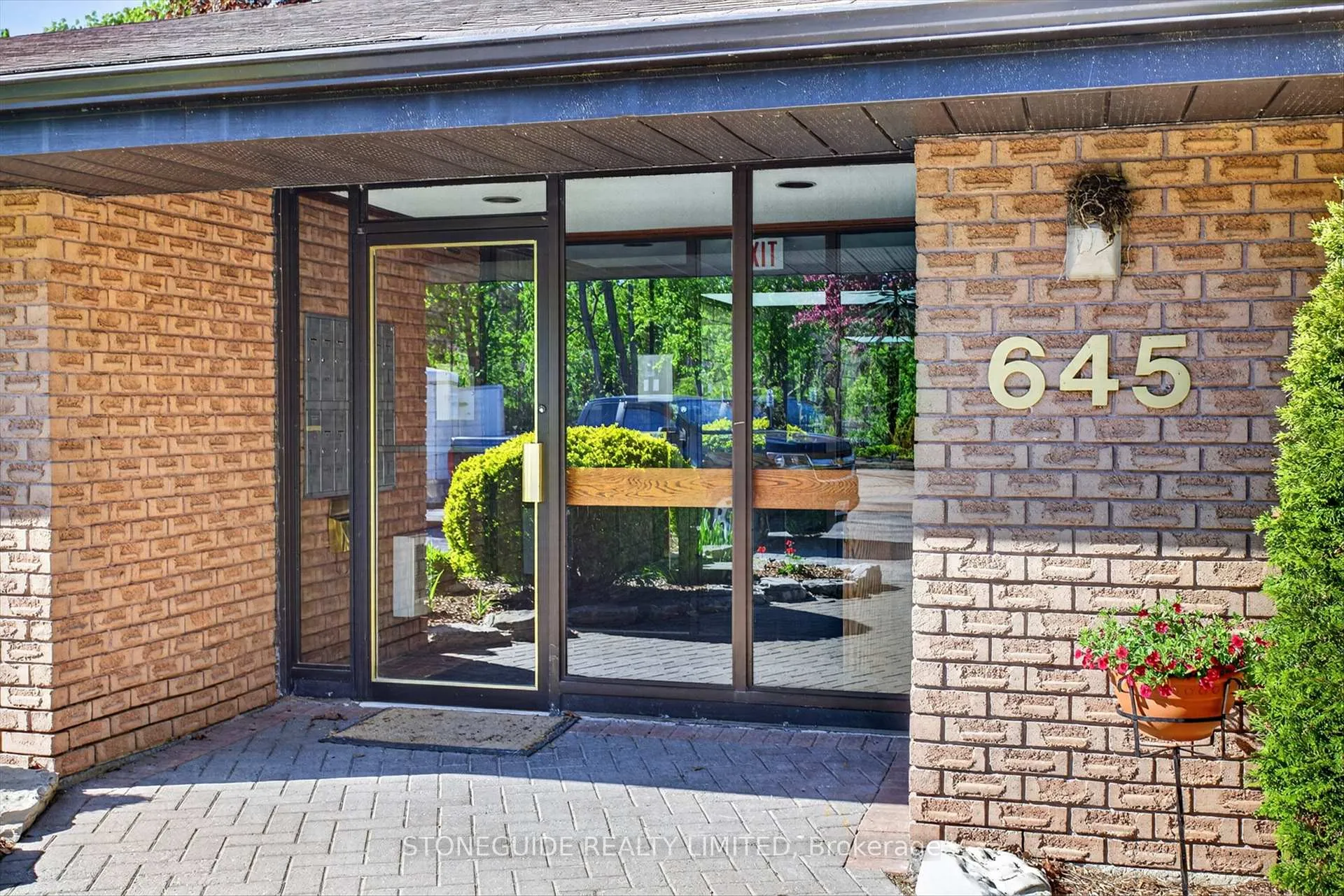 Photo 31 of Unit 1, 645 Whitaker Street, Peterborough, Ashburnham Ward 4 — HOMEH