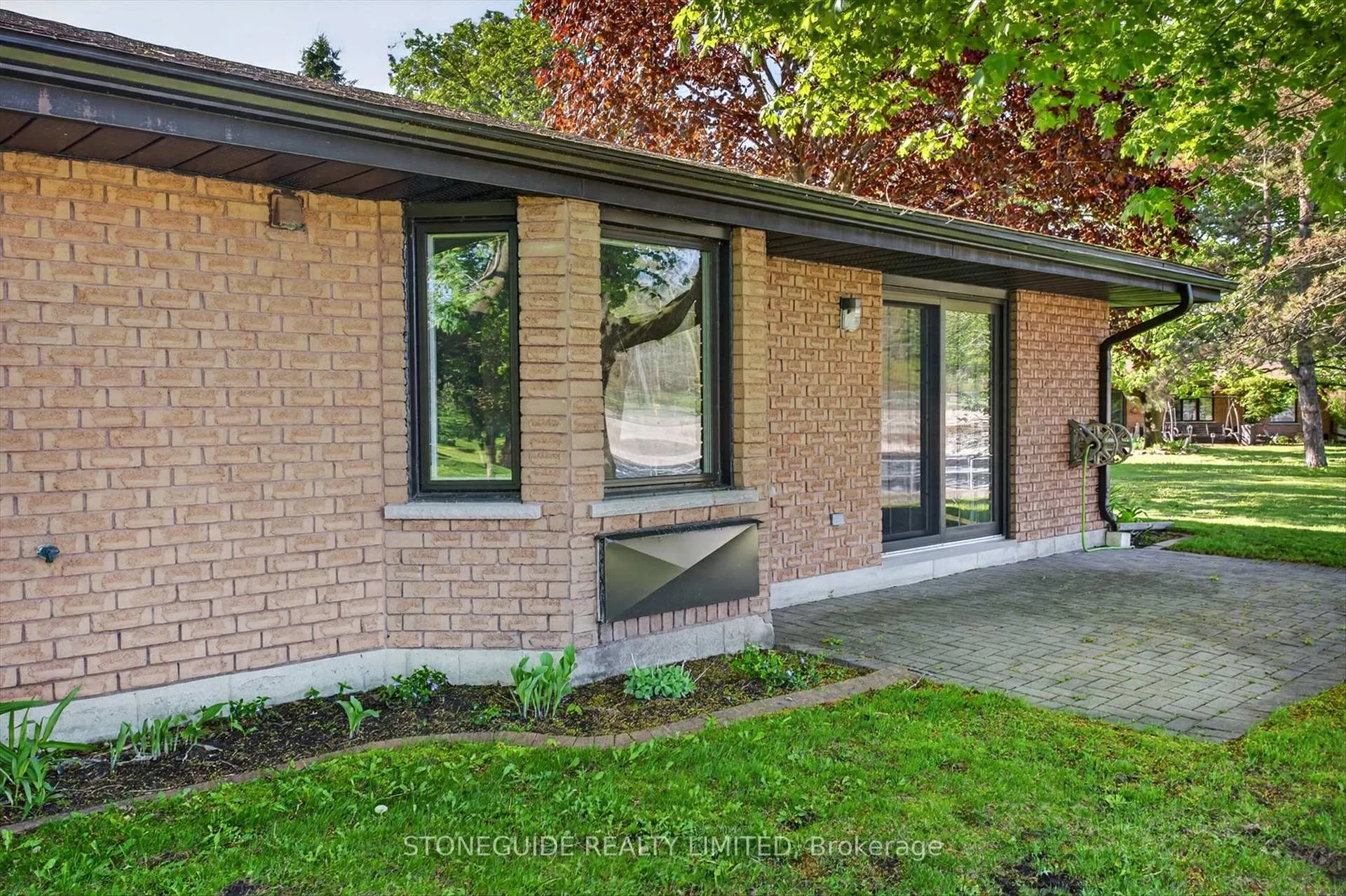Photo 33 of Unit 1, 645 Whitaker Street, Peterborough, Ashburnham Ward 4 — HOMEH