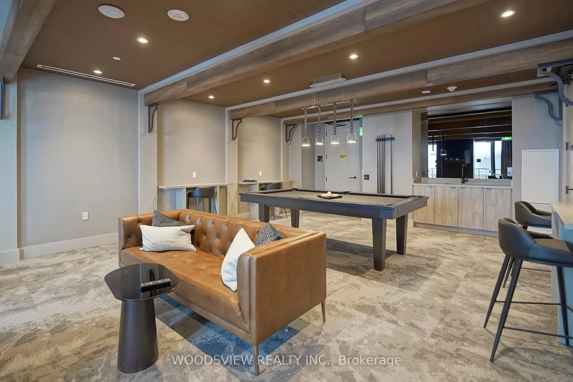 Photo 27 of Unit 533, 2075 King Road, King, King City — HOMEH
