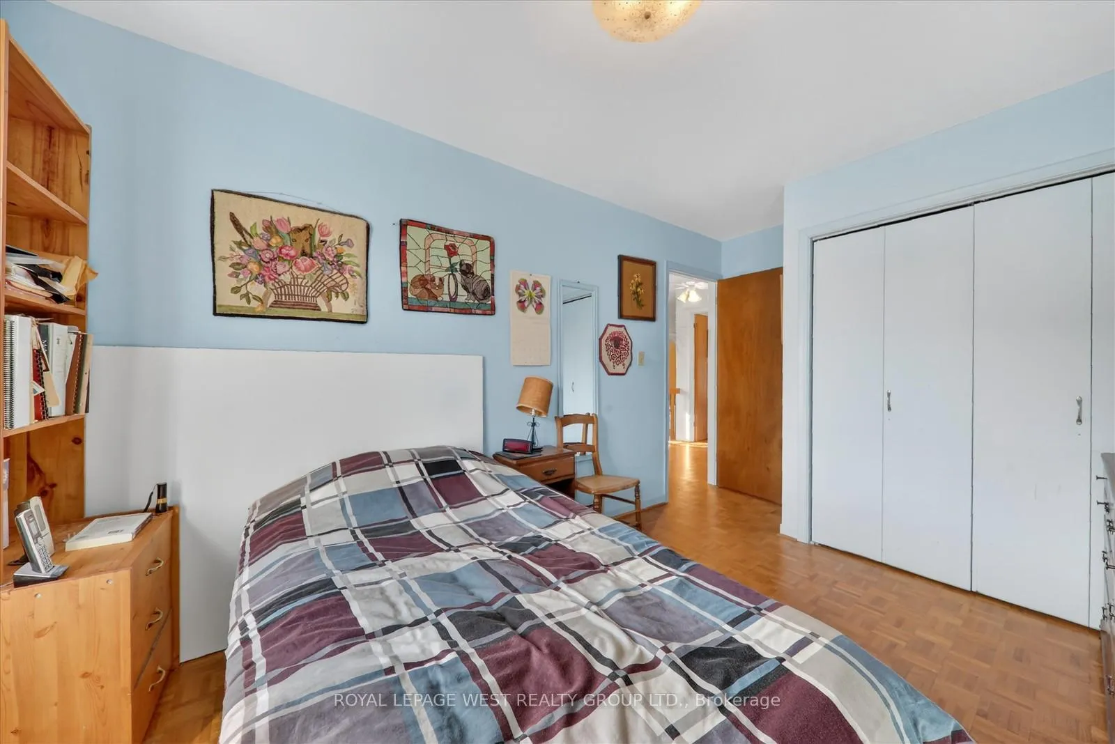 Photo 25 of 35 Roxaline Street, Etobicoke, Humber Heights — HOMEH