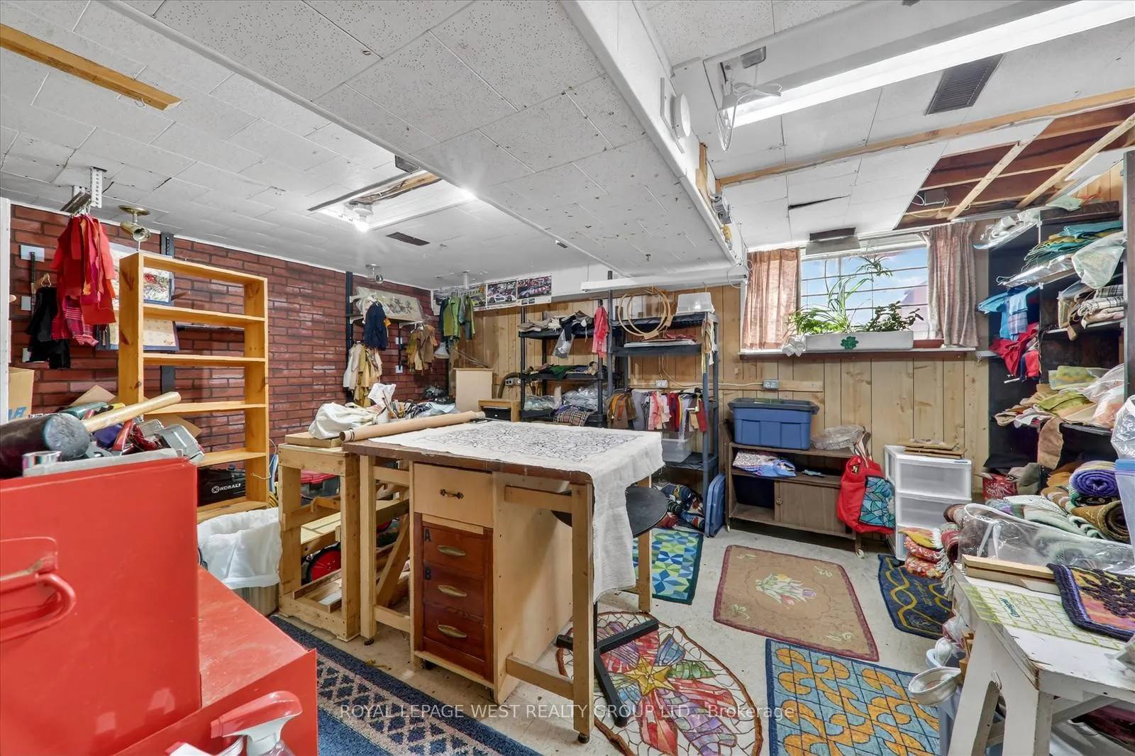Photo 28 of 35 Roxaline Street, Etobicoke, Humber Heights — HOMEH