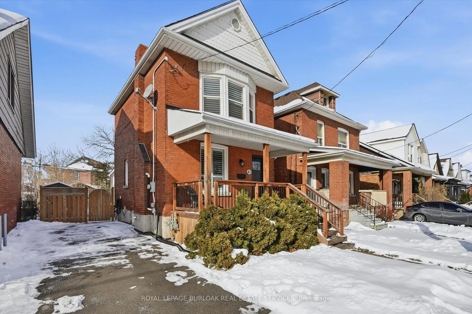 Photo 2 of 43 Belview Avenue, Hamilton, Crown Point — HOMEH