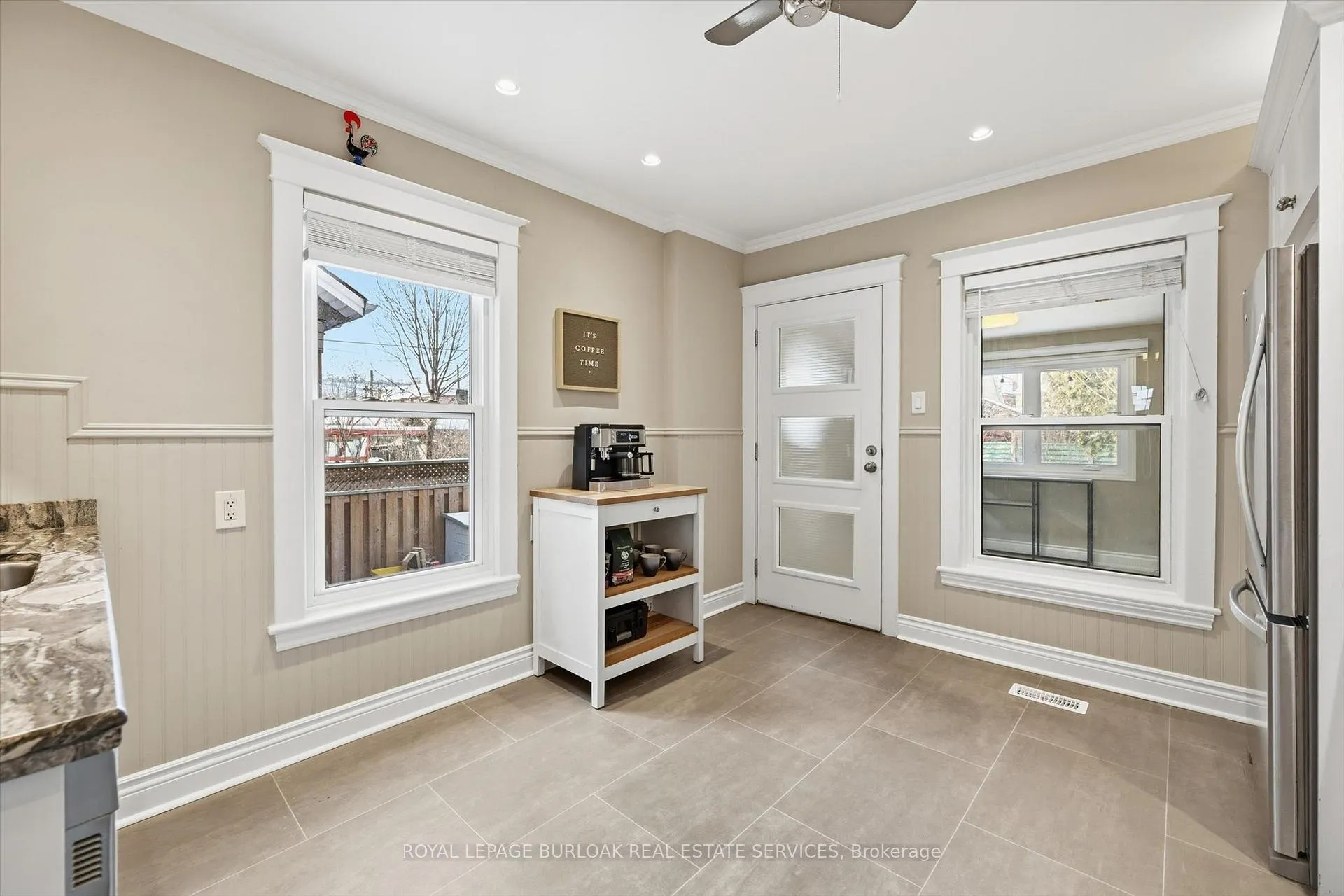 Photo 13 of 43 Belview Avenue, Hamilton, Crown Point — HOMEH