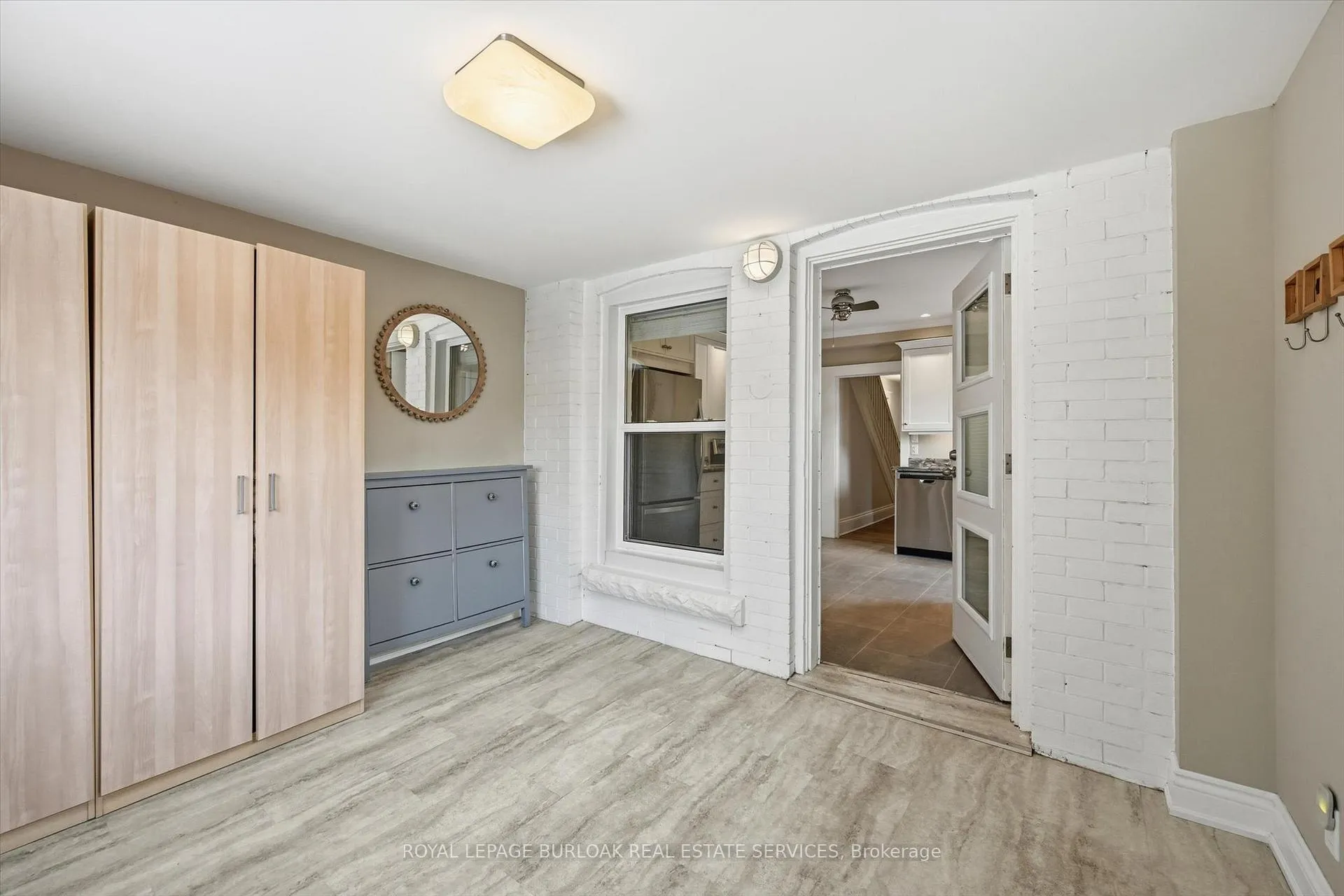 Photo 19 of 43 Belview Avenue, Hamilton, Crown Point — HOMEH