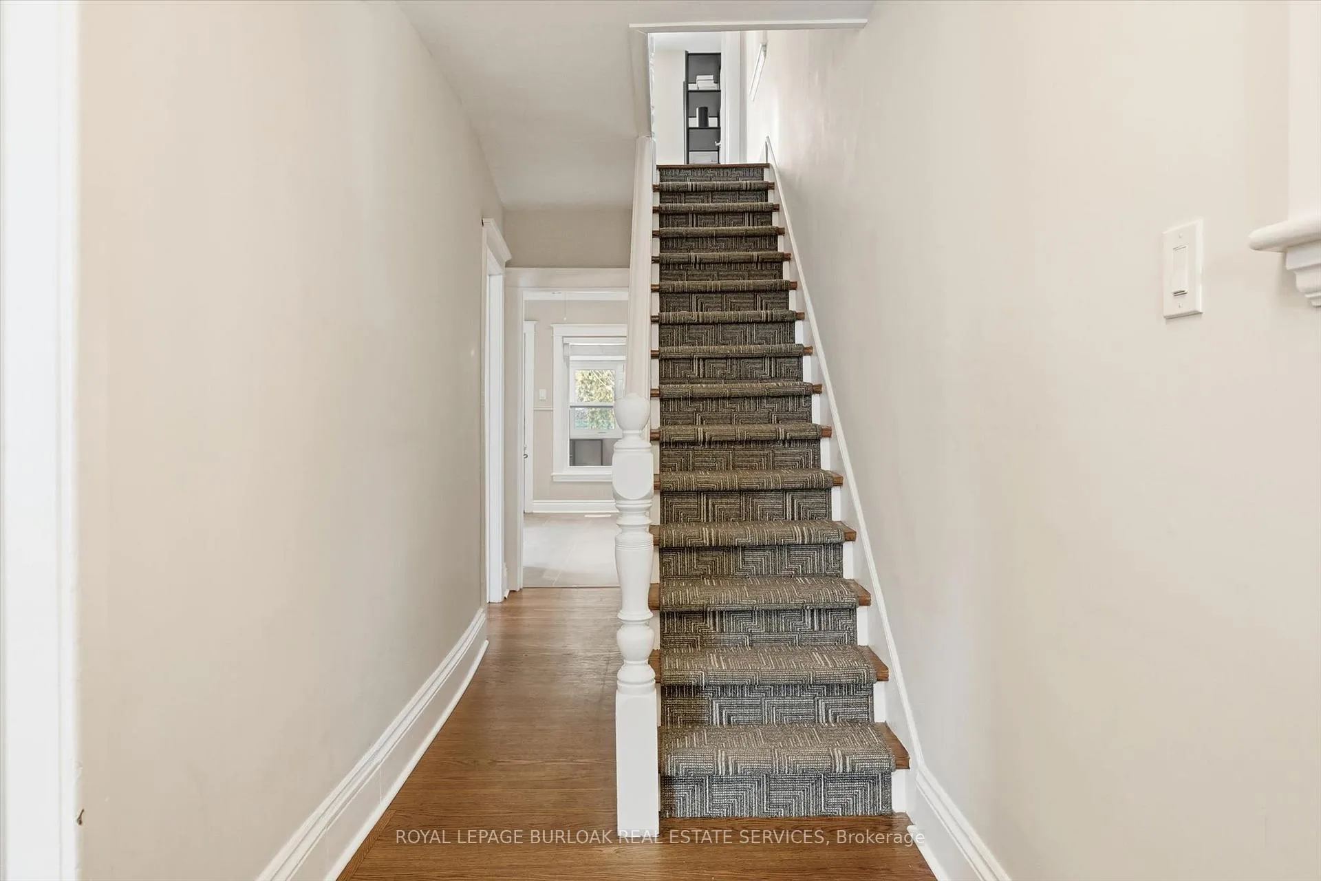 Photo 21 of 43 Belview Avenue, Hamilton, Crown Point — HOMEH
