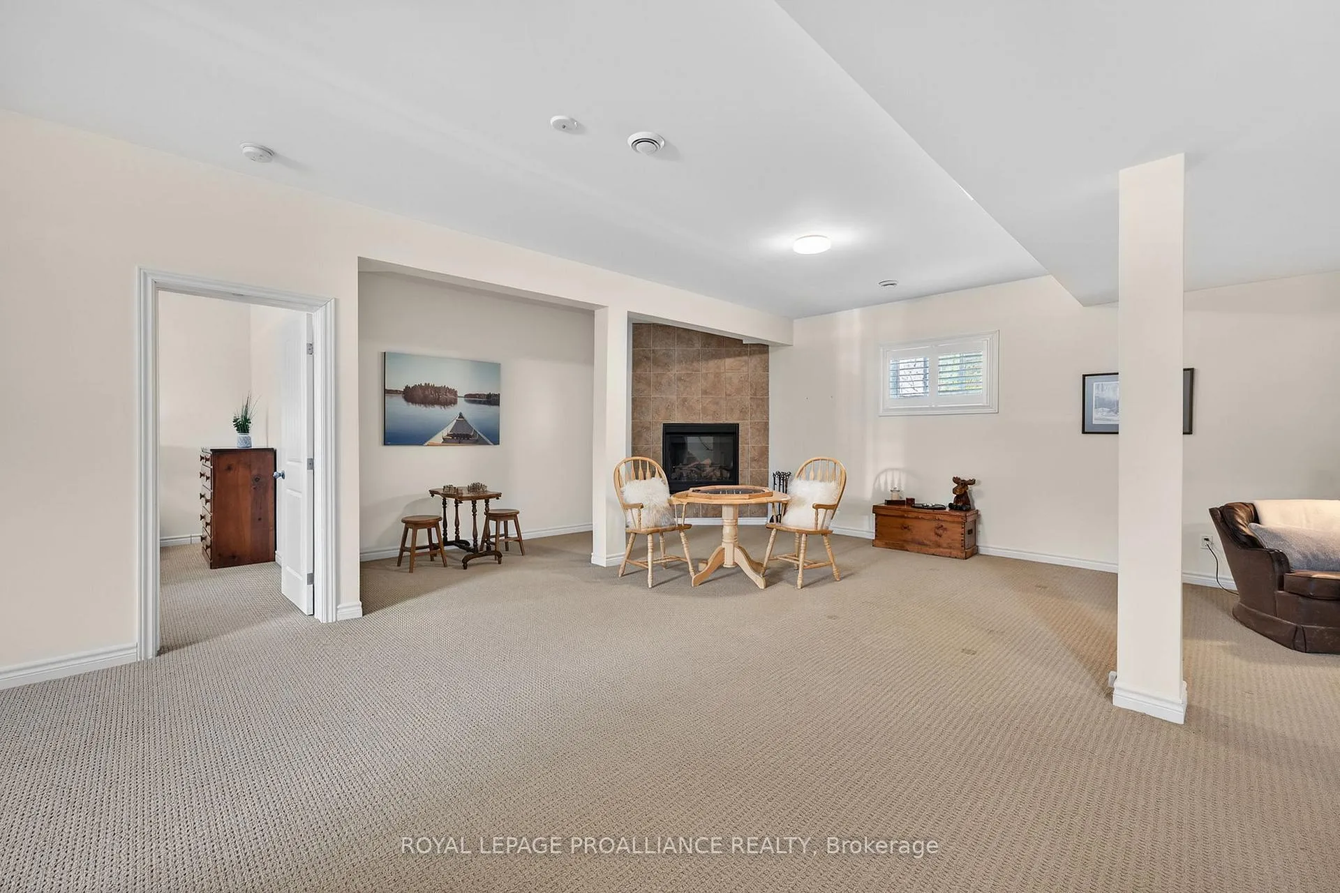 Photo 31 of 45 Maplehurst Crescent, Prince Edward County, Wellington Ward — HOMEH