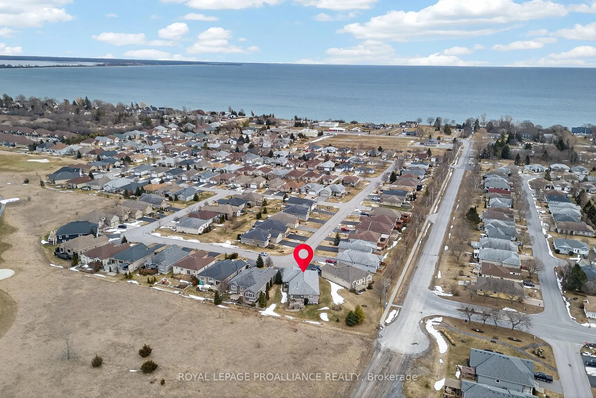 Photo 49 of 45 Maplehurst Crescent, Prince Edward County, Wellington Ward — HOMEH
