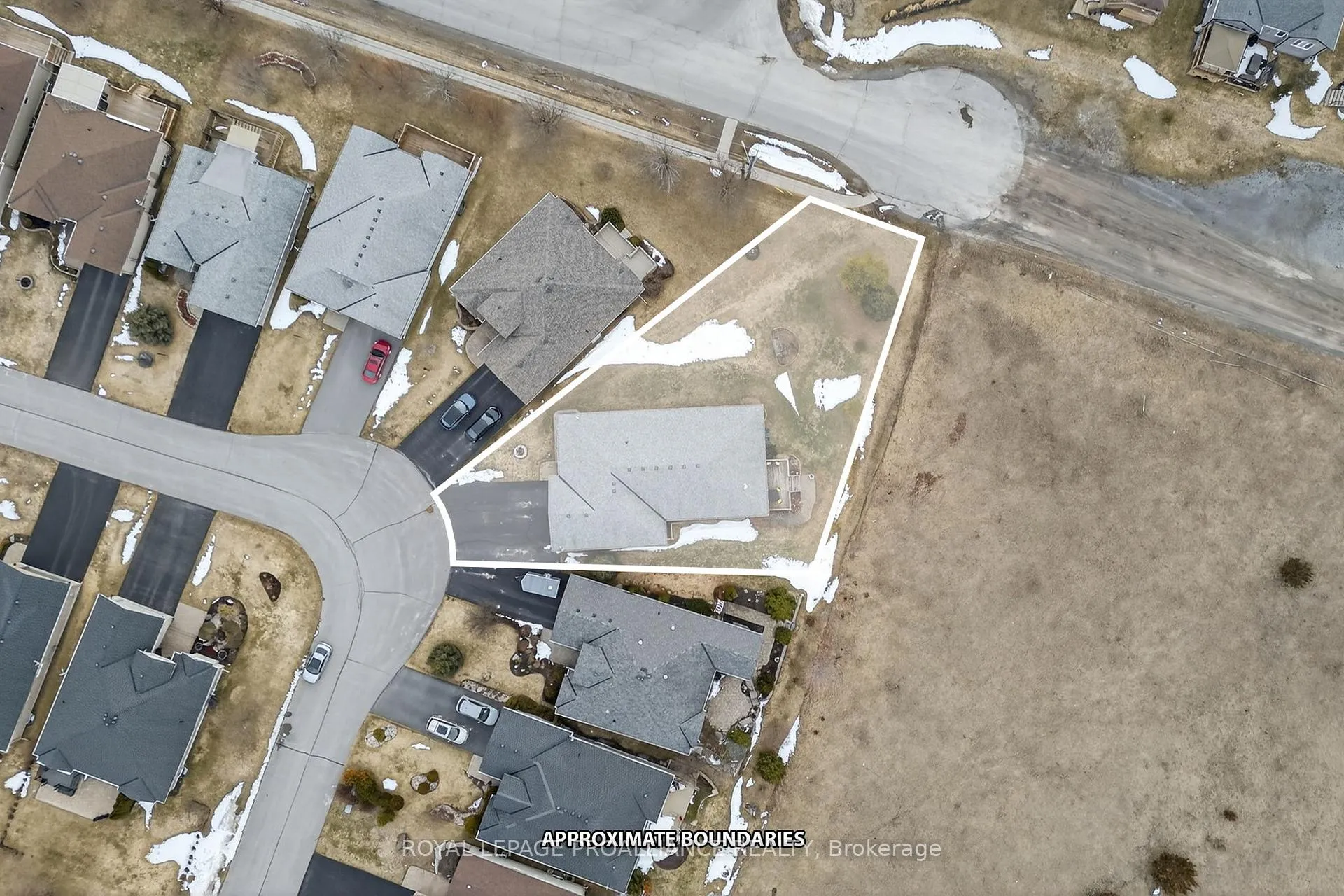 Photo 50 of 45 Maplehurst Crescent, Prince Edward County, Wellington Ward — HOMEH