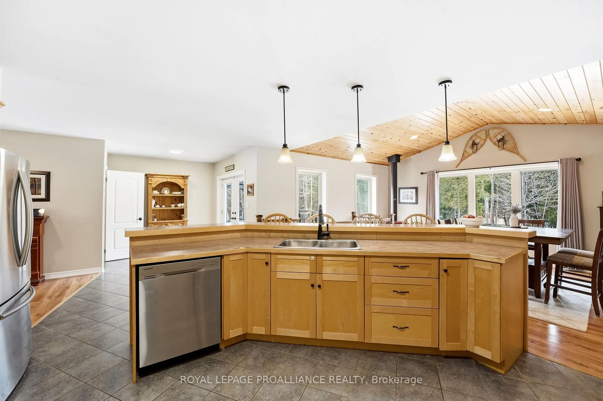 Photo 11 of 42 Nichols Road, Quinte West, Murray Ward — HOMEH