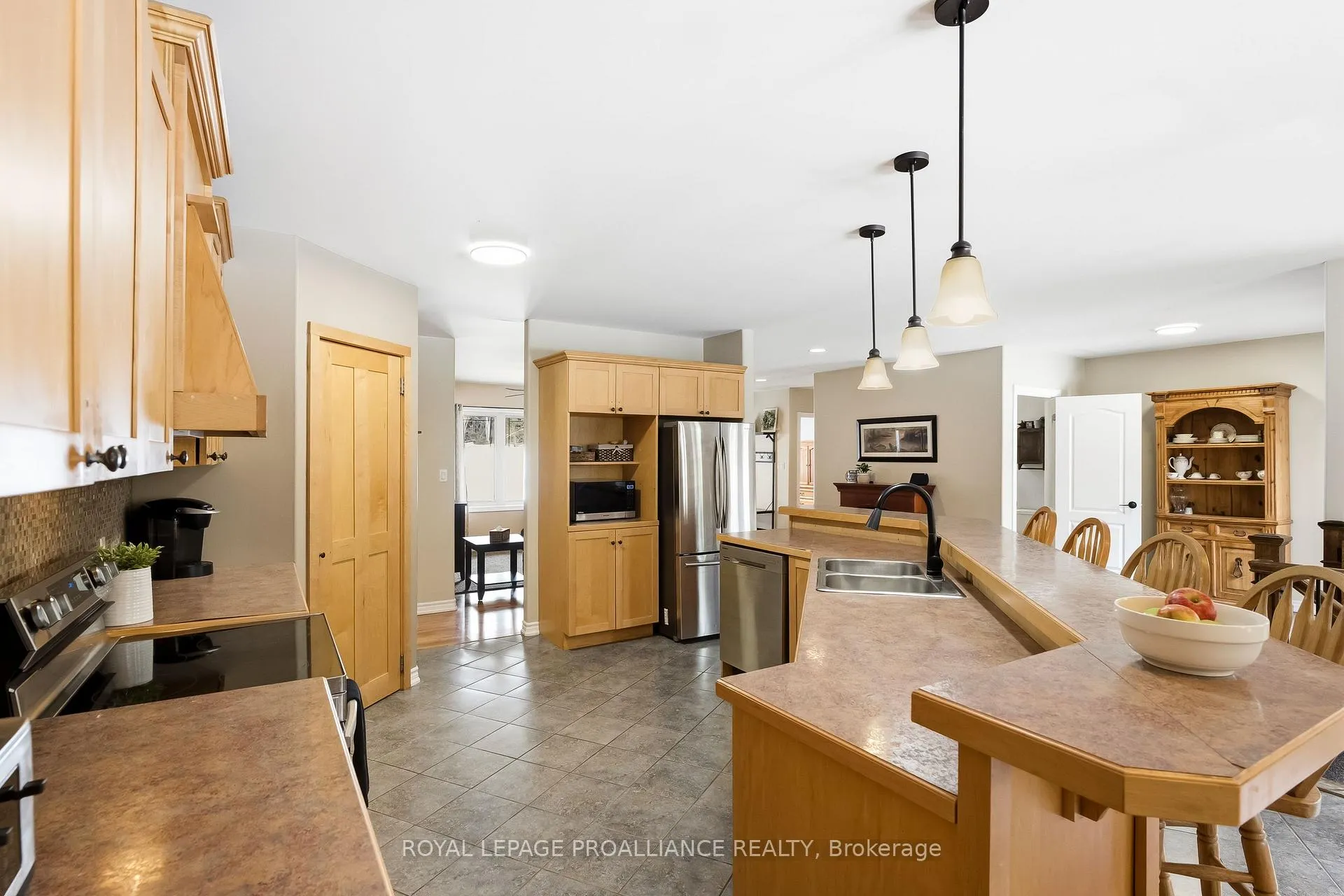 Photo 12 of 42 Nichols Road, Quinte West, Murray Ward — HOMEH