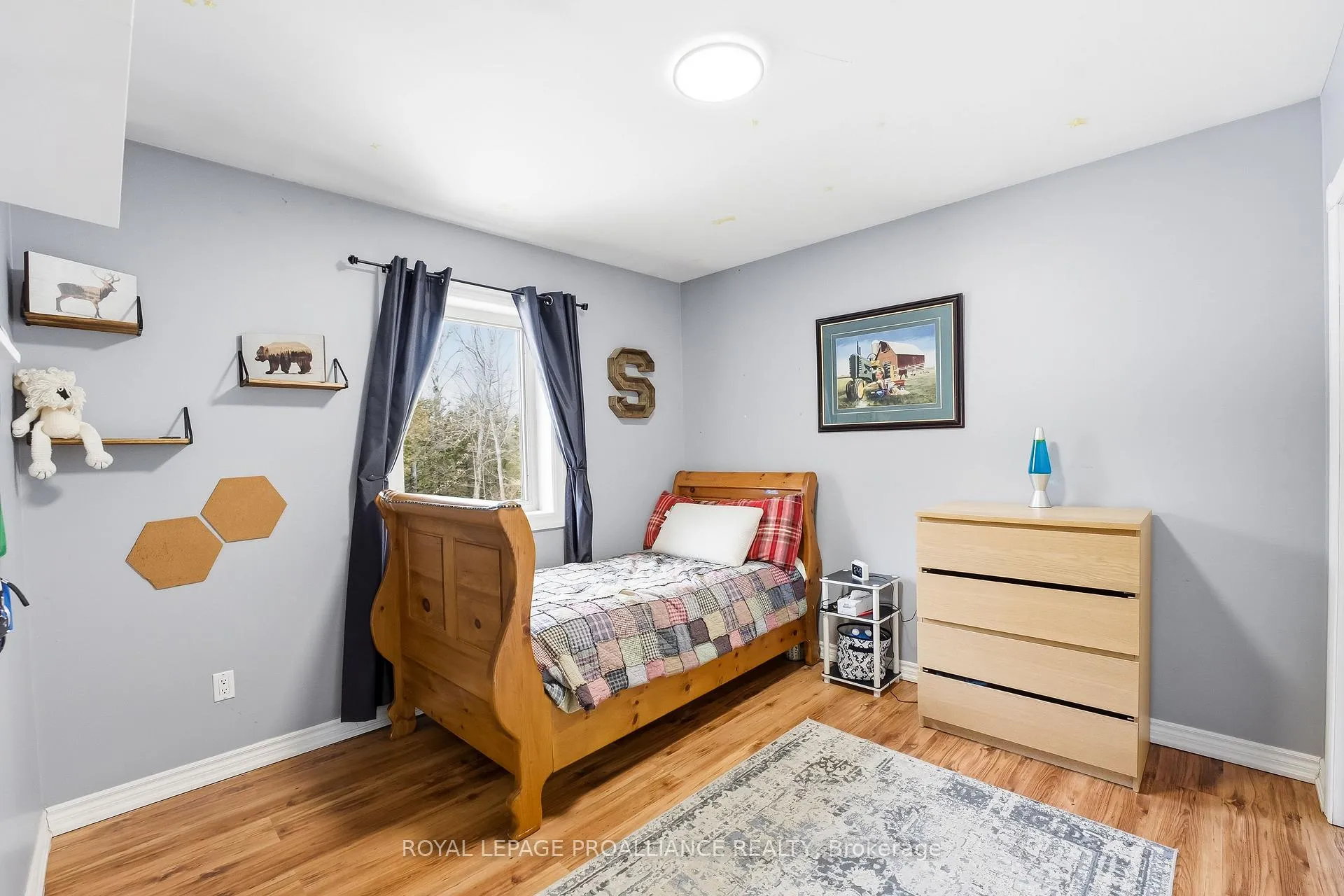 Photo 24 of 42 Nichols Road, Quinte West, Murray Ward — HOMEH