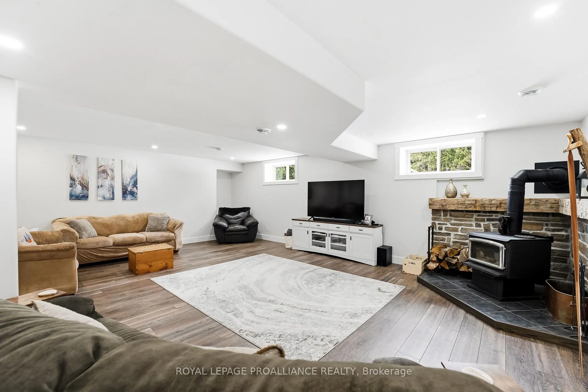 Photo 31 of 42 Nichols Road, Quinte West, Murray Ward — HOMEH