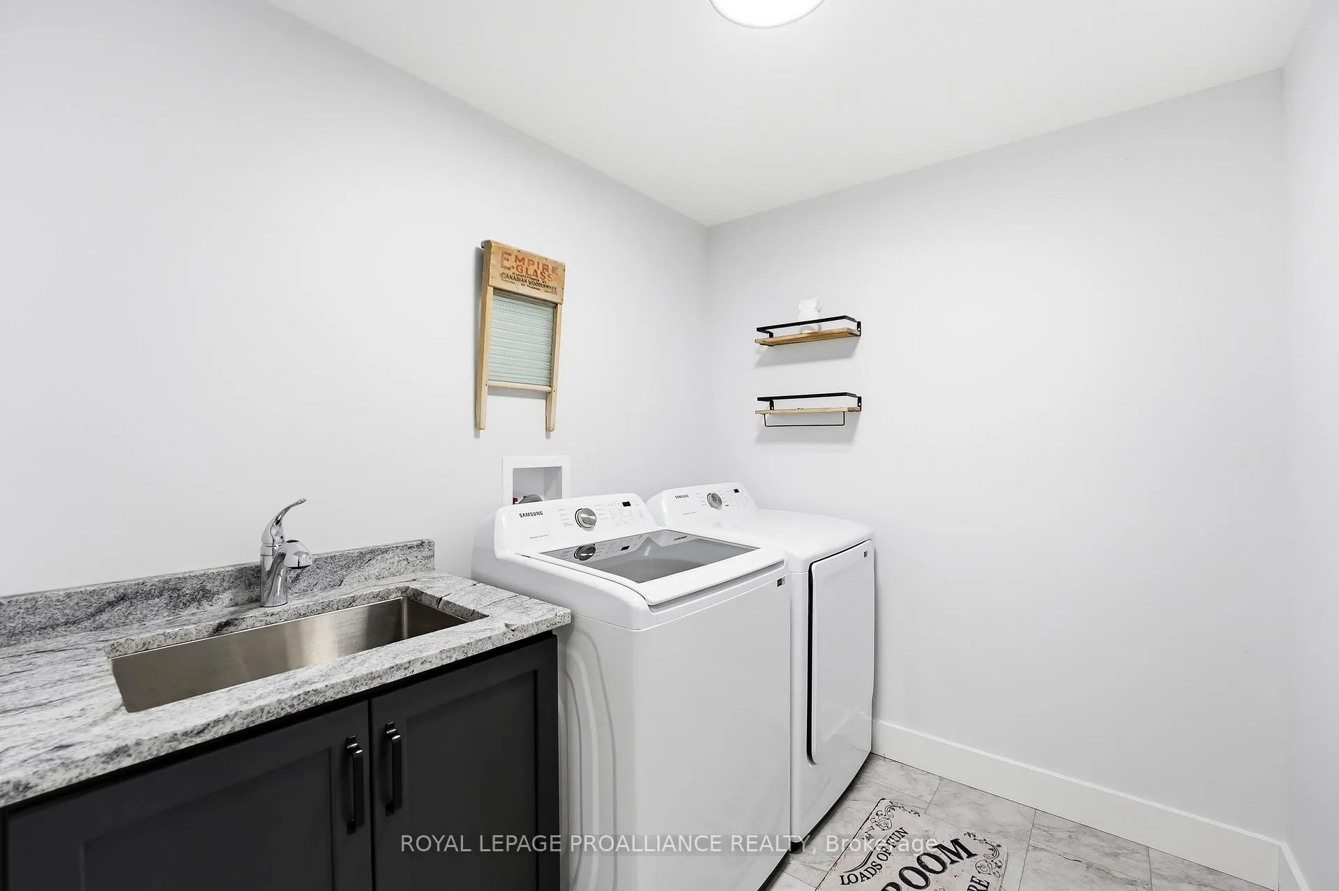 Photo 38 of 42 Nichols Road, Quinte West, Murray Ward — HOMEH