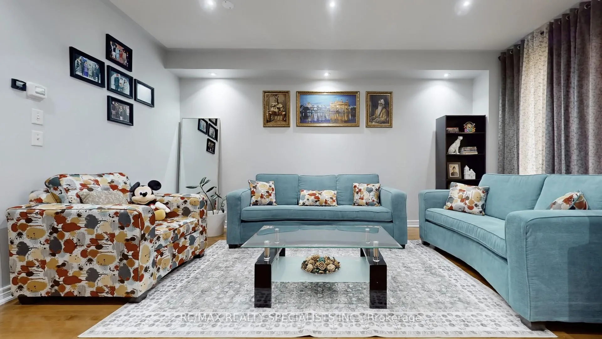Photo 4 of 36 Totten Drive, Brampton, Sandringham-Wellington — HOMEH