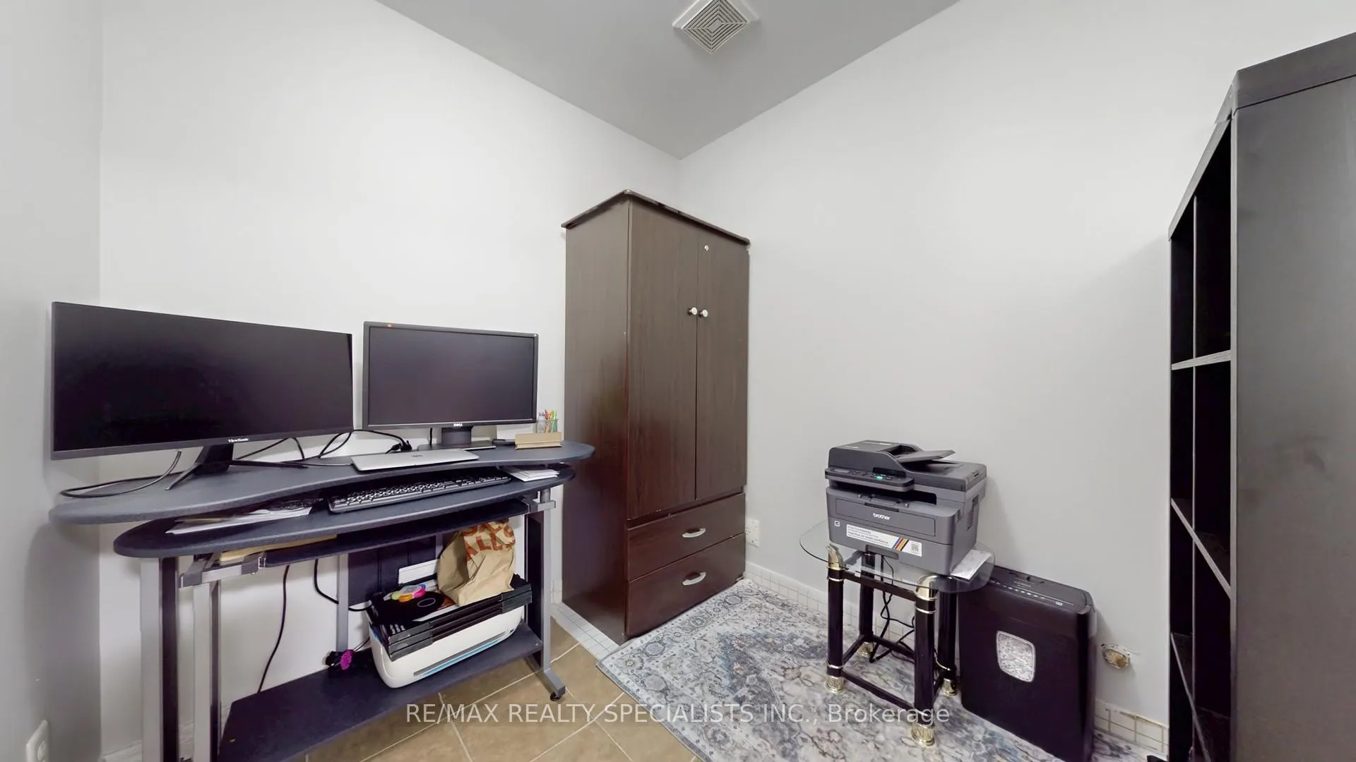 Photo 15 of 36 Totten Drive, Brampton, Sandringham-Wellington — HOMEH