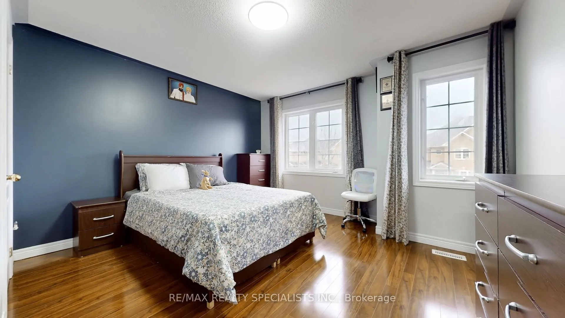 Photo 34 of 36 Totten Drive, Brampton, Sandringham-Wellington — HOMEH