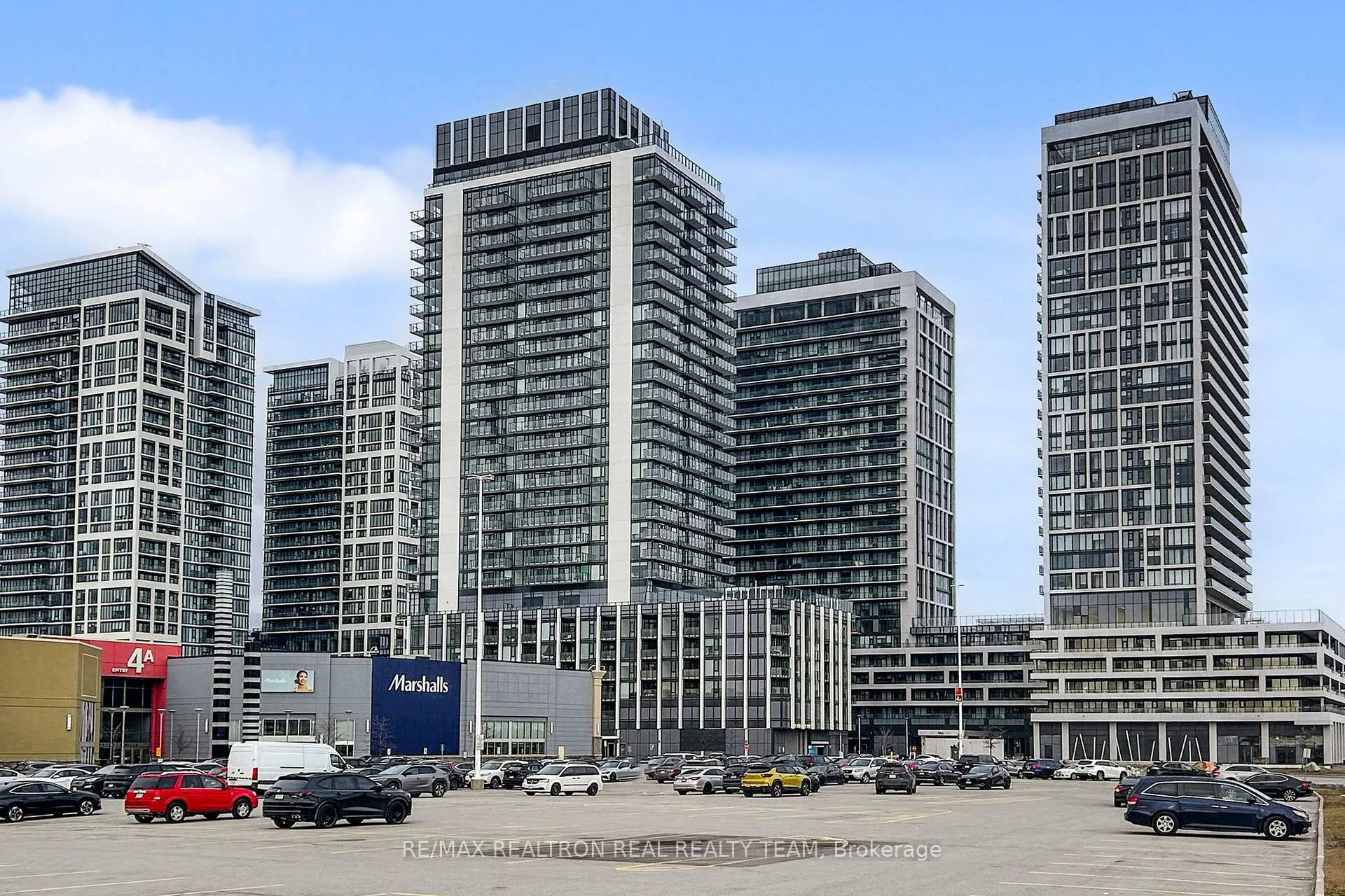 Photo 3 of Unit 207, 8960 Jane Street, Vaughan, Vellore Village — HOMEH