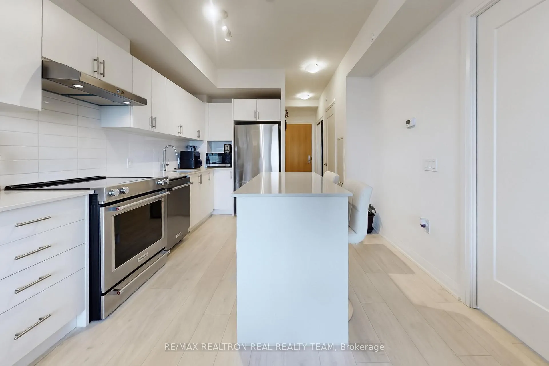 Photo 15 of Unit 207, 8960 Jane Street, Vaughan, Vellore Village — HOMEH