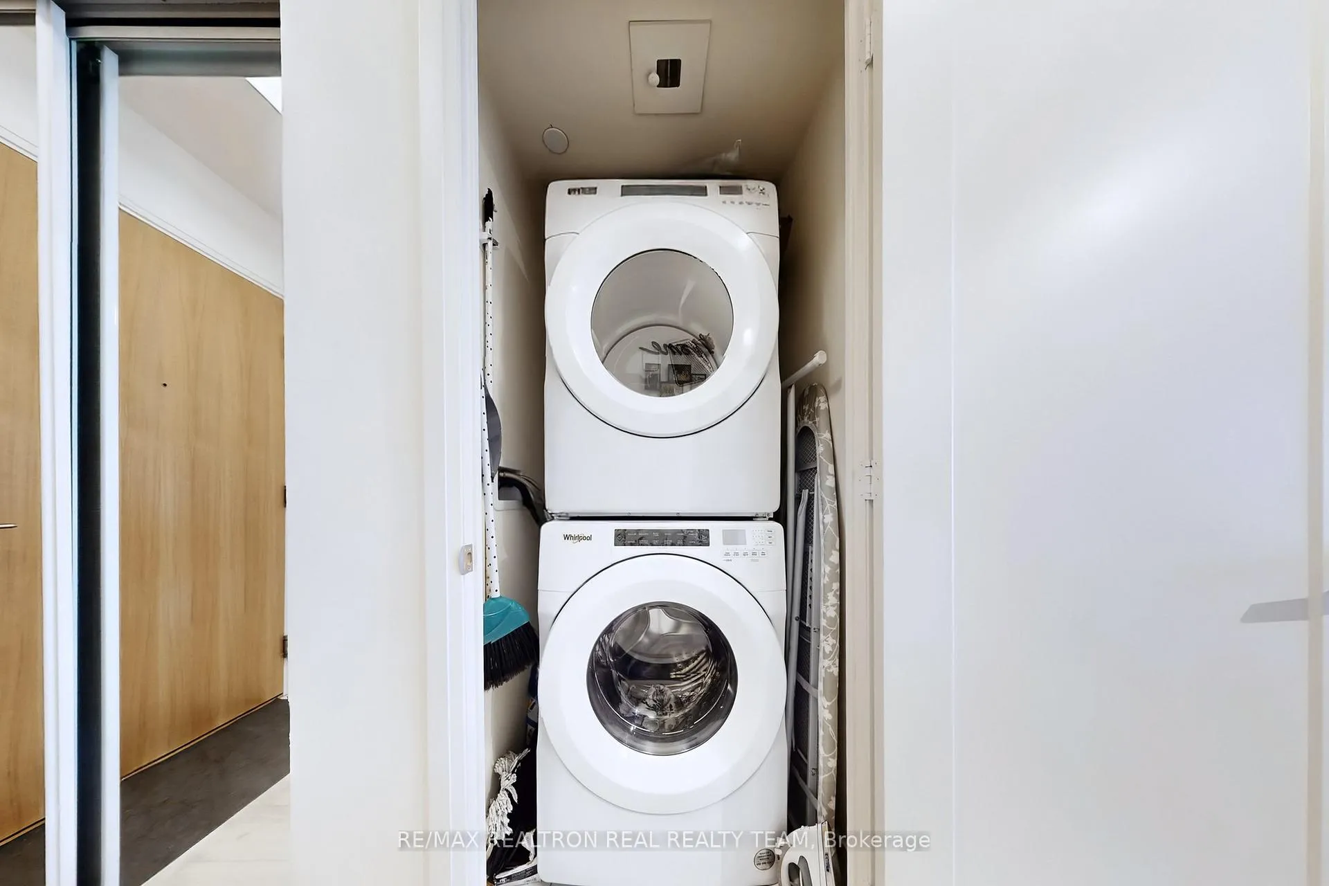 Photo 24 of Unit 207, 8960 Jane Street, Vaughan, Vellore Village — HOMEH
