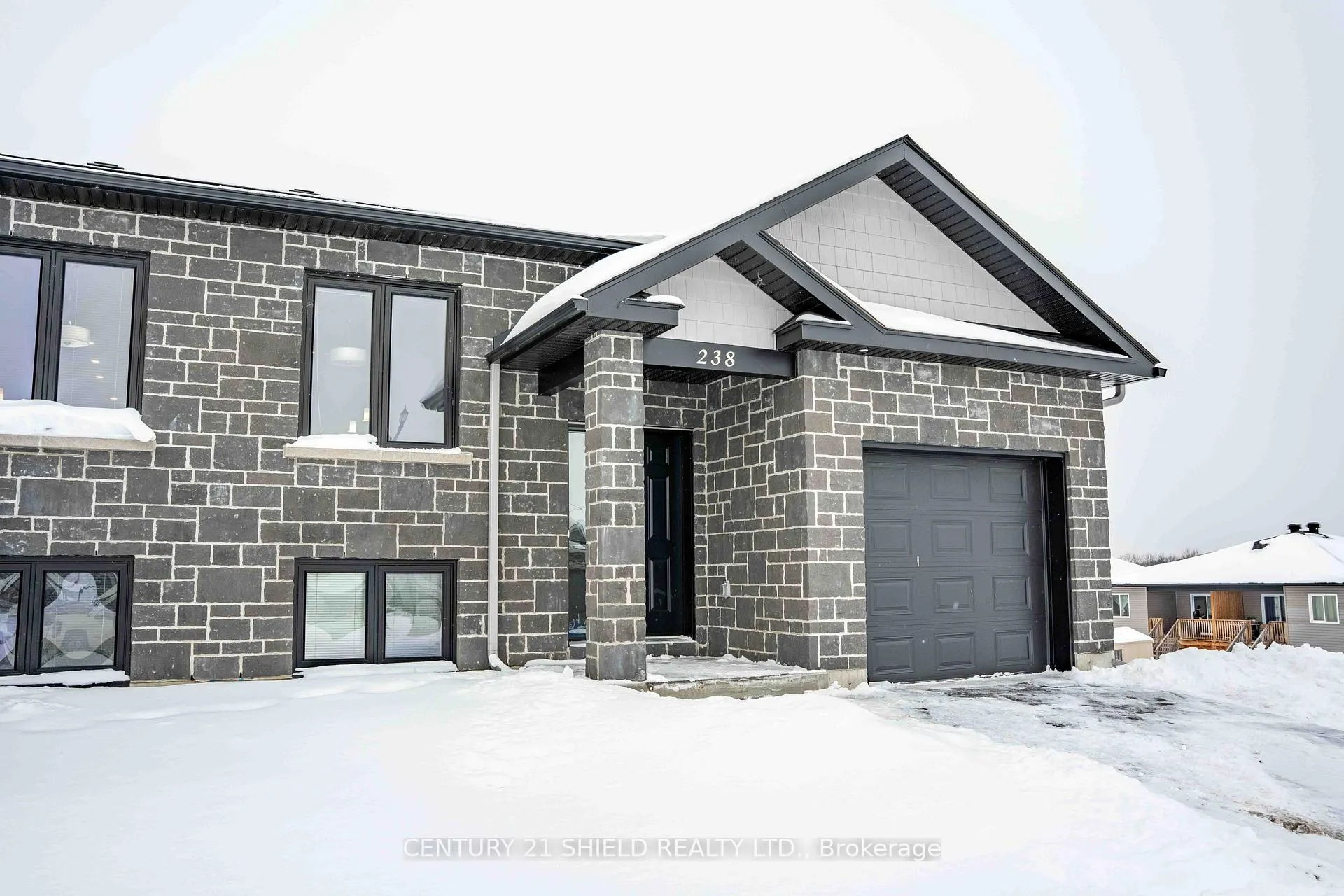 Front of 238 East Ridge Drive
