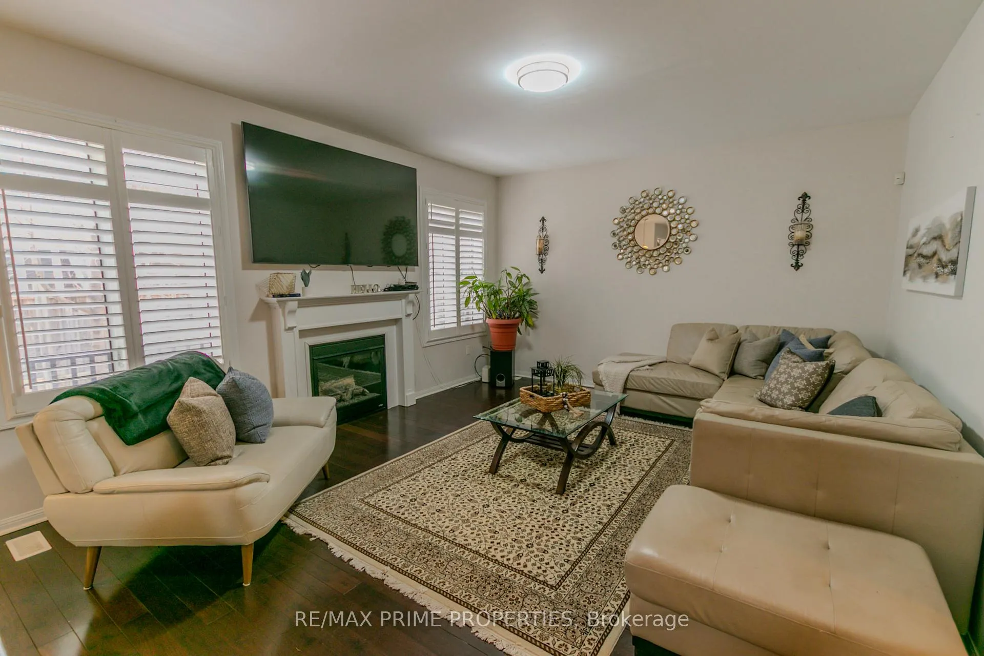 Photo 12 of 50 Gibbs Road, Brampton, Northwest Brampton — HOMEH