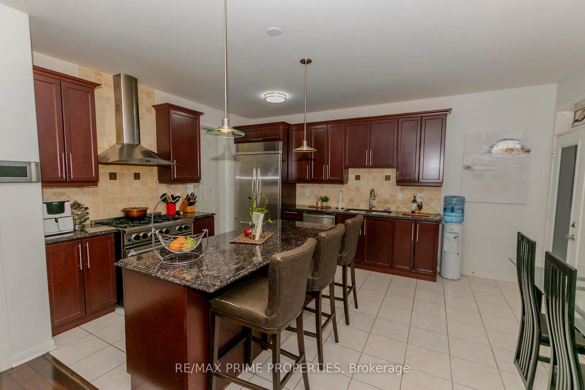 Photo 14 of 50 Gibbs Road, Brampton, Northwest Brampton — HOMEH