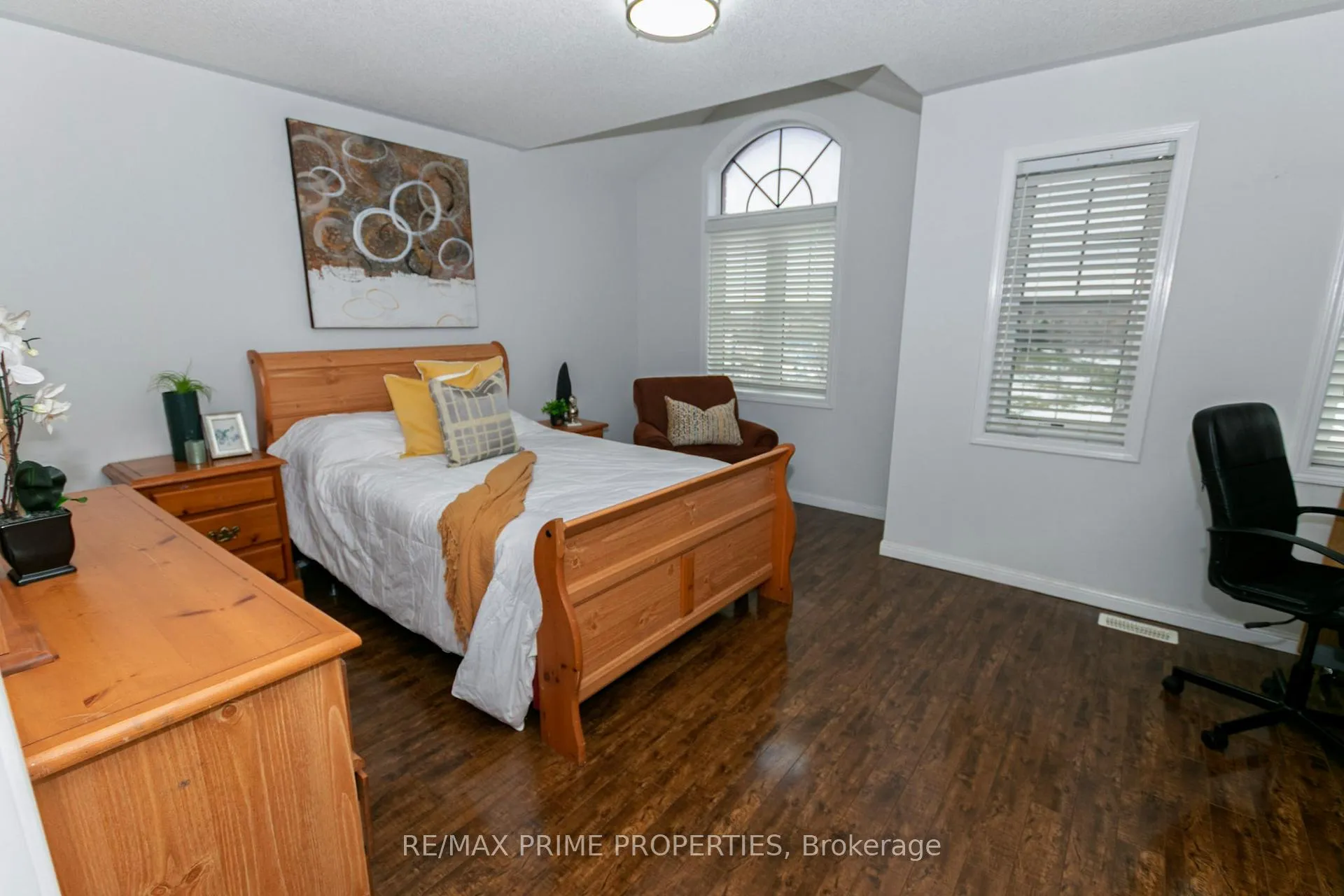 Photo 31 of 50 Gibbs Road, Brampton, Northwest Brampton — HOMEH