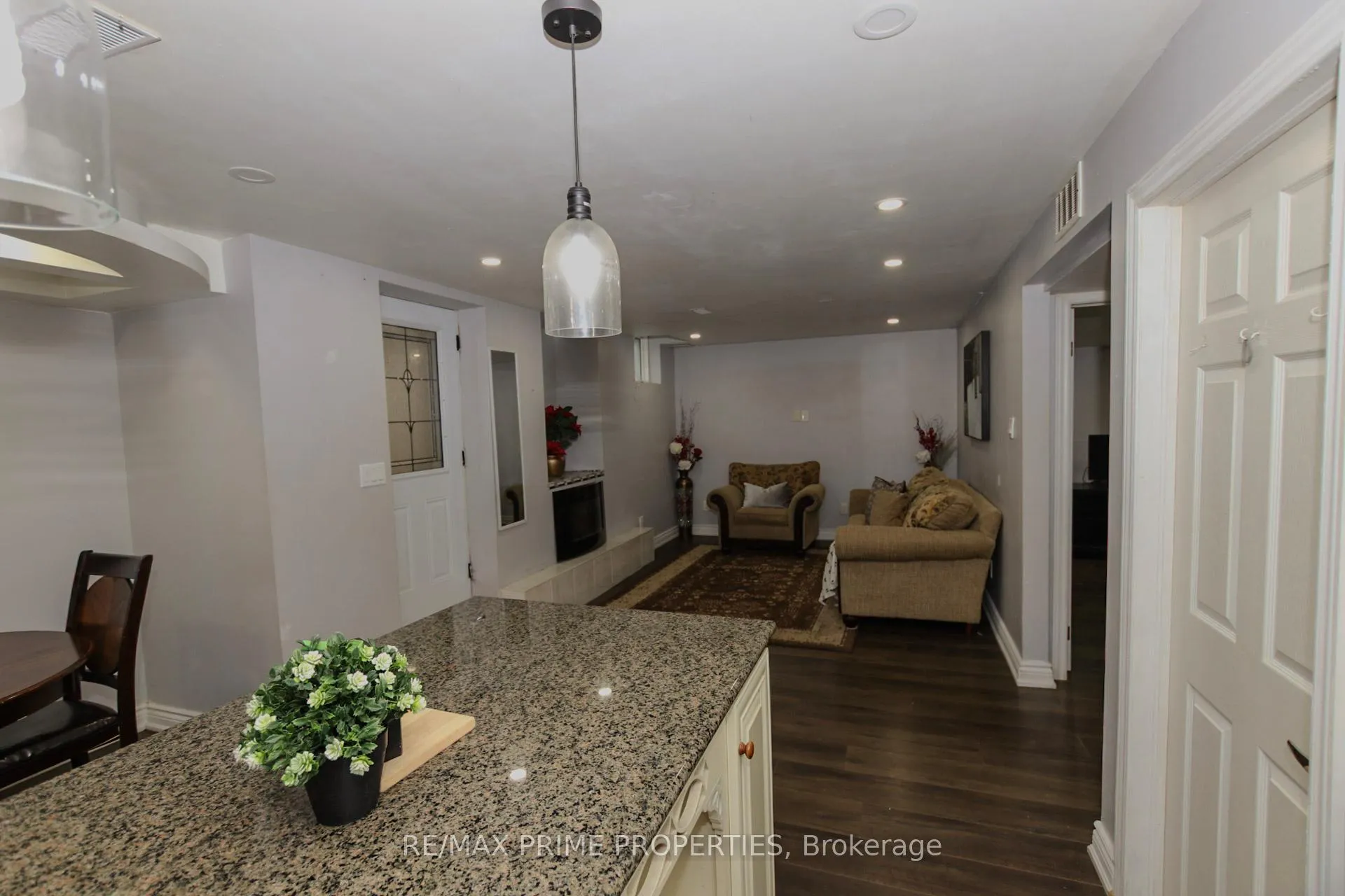 Photo 36 of 50 Gibbs Road, Brampton, Northwest Brampton — HOMEH
