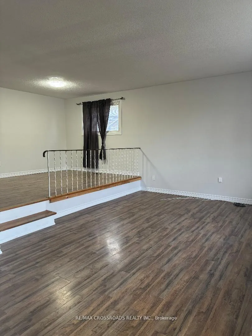 Photo 10 of 24 Cole Avenue, Clarington, Bowmanville — HOMEH
