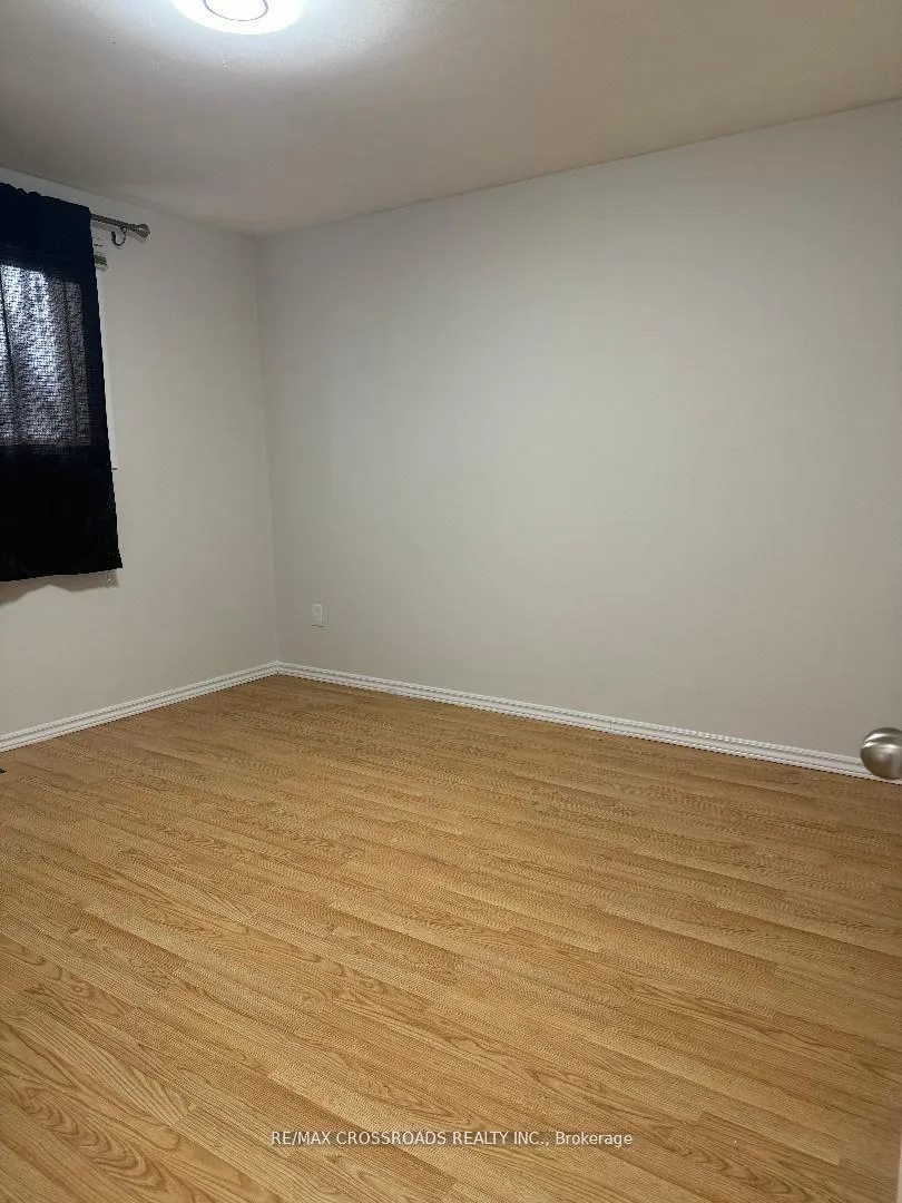 Photo 15 of 24 Cole Avenue, Clarington, Bowmanville — HOMEH