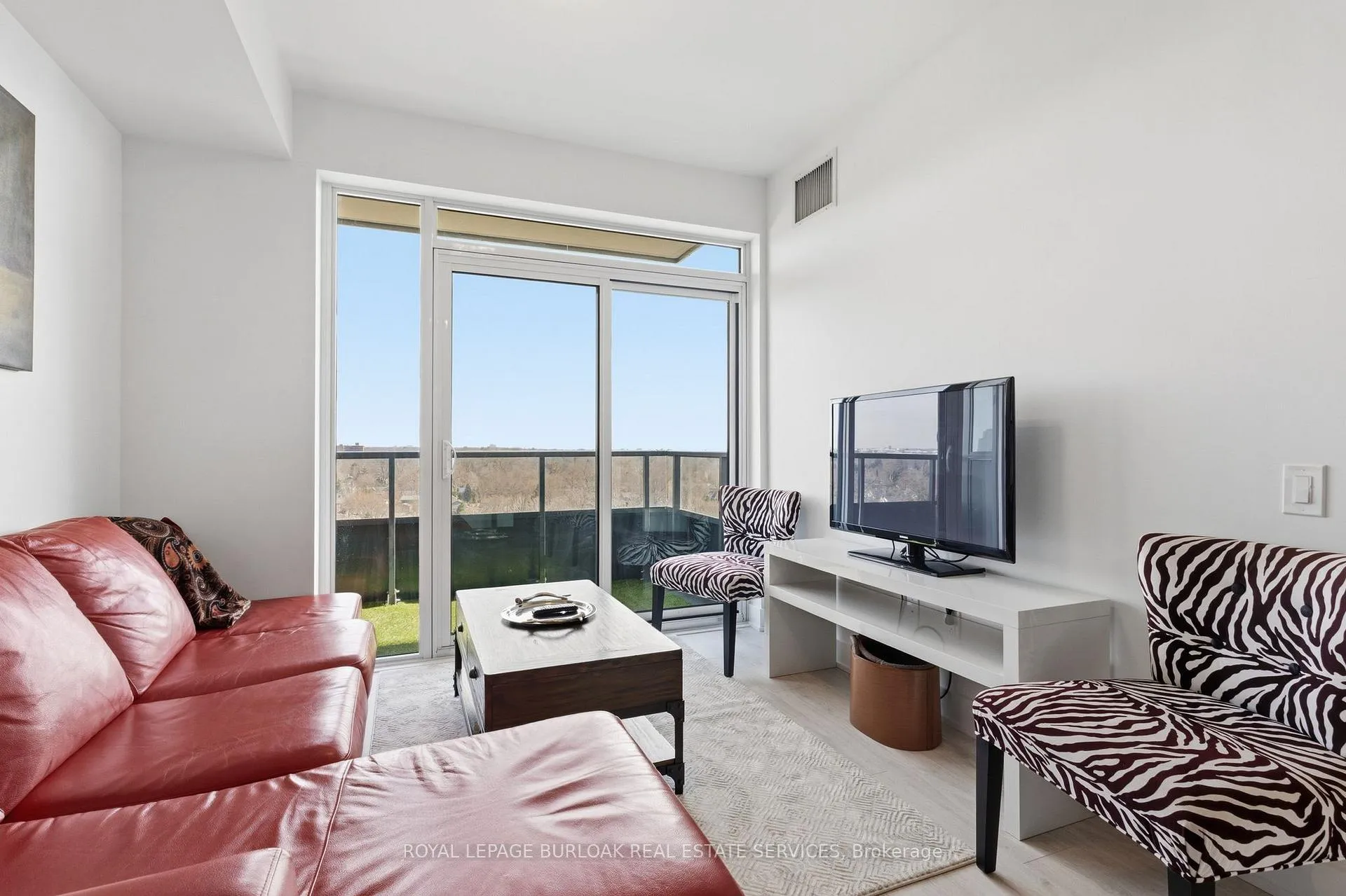 Photo 9 of Unit 1104, 2088 James Street, Burlington, Brant — HOMEH
