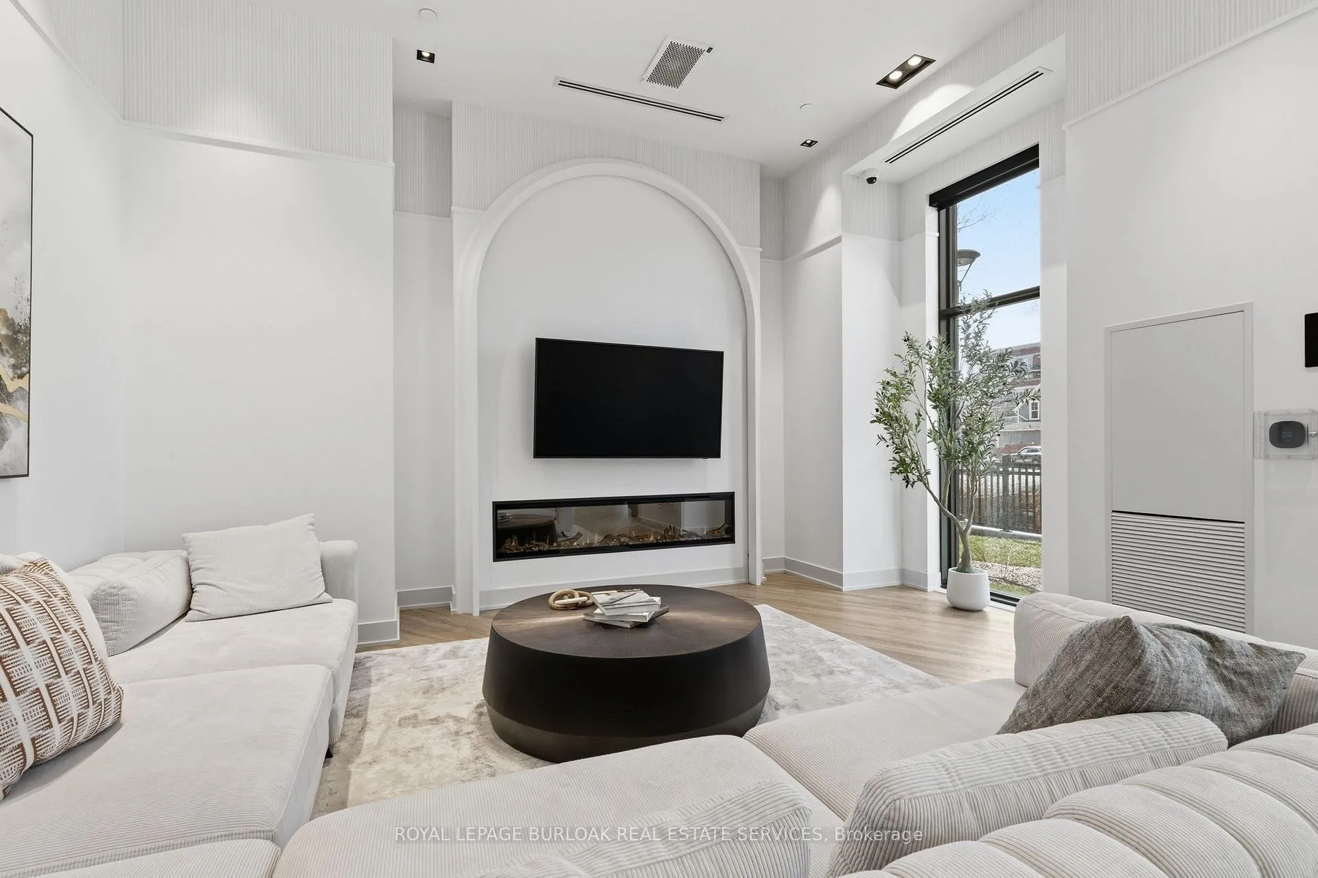 Photo 21 of Unit 1104, 2088 James Street, Burlington, Brant — HOMEH