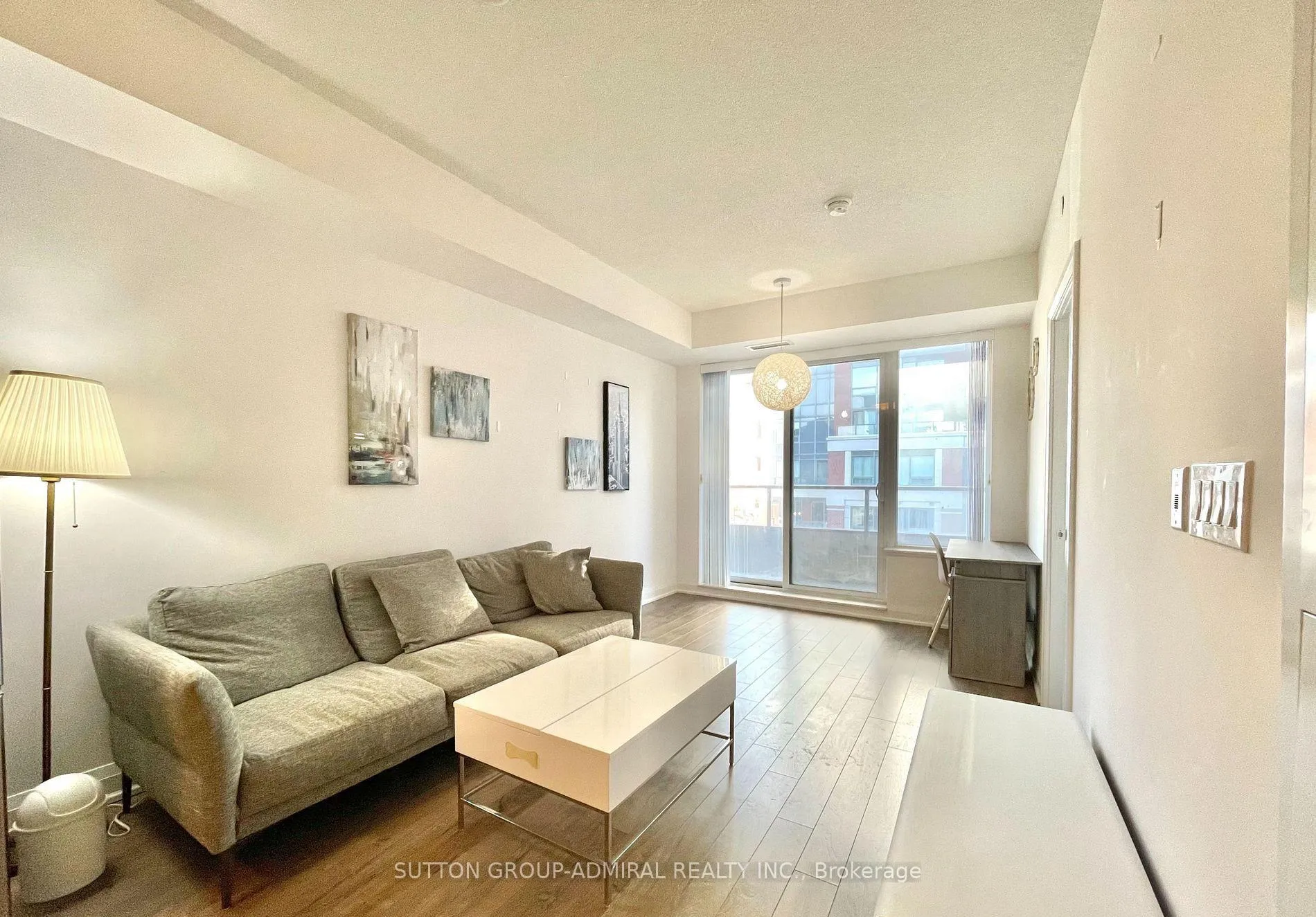 Photo 7 of Unit 310, 18 Uptown Drive, Markham, Unionville — HOMEH