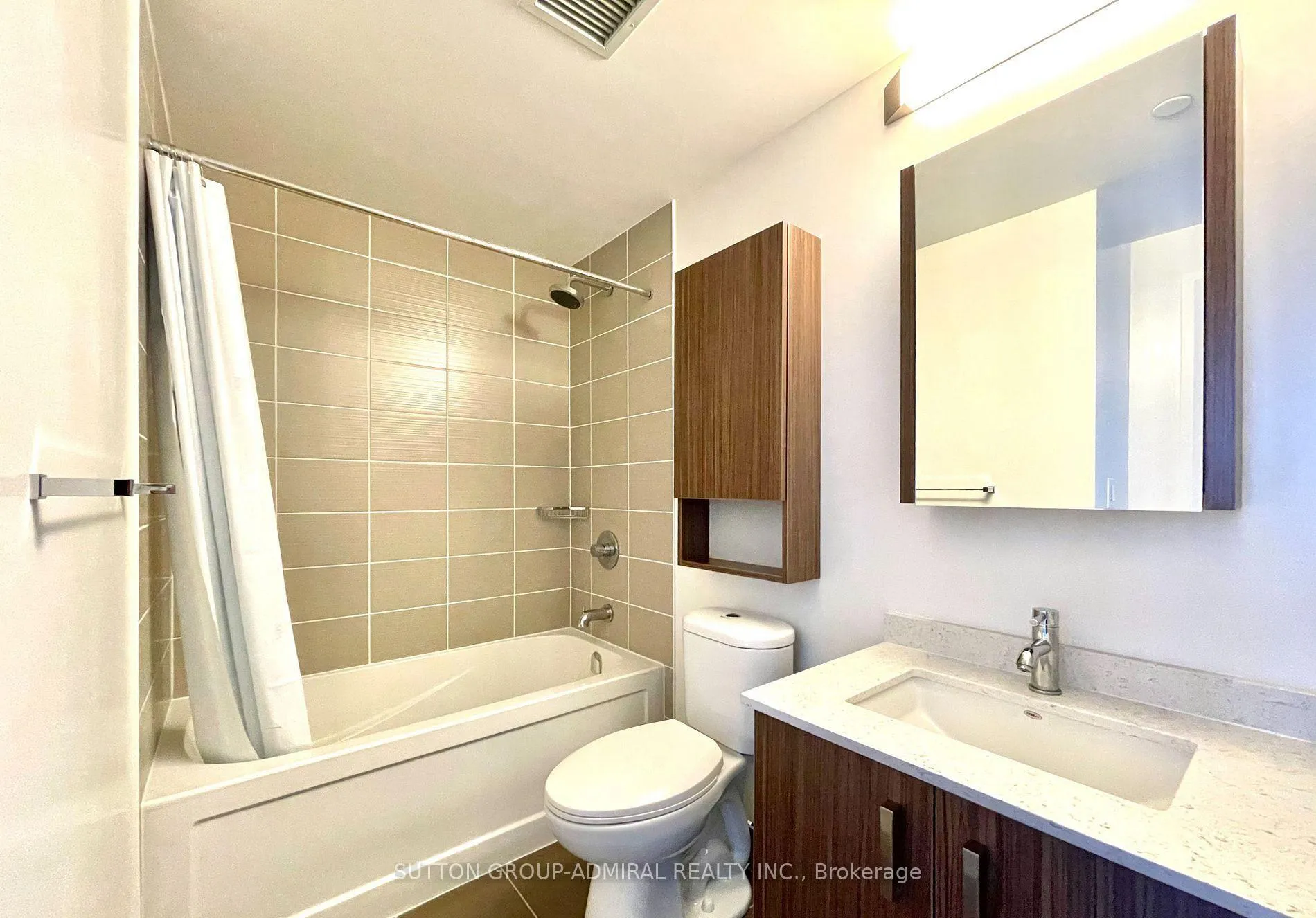 Photo 13 of Unit 310, 18 Uptown Drive, Markham, Unionville — HOMEH