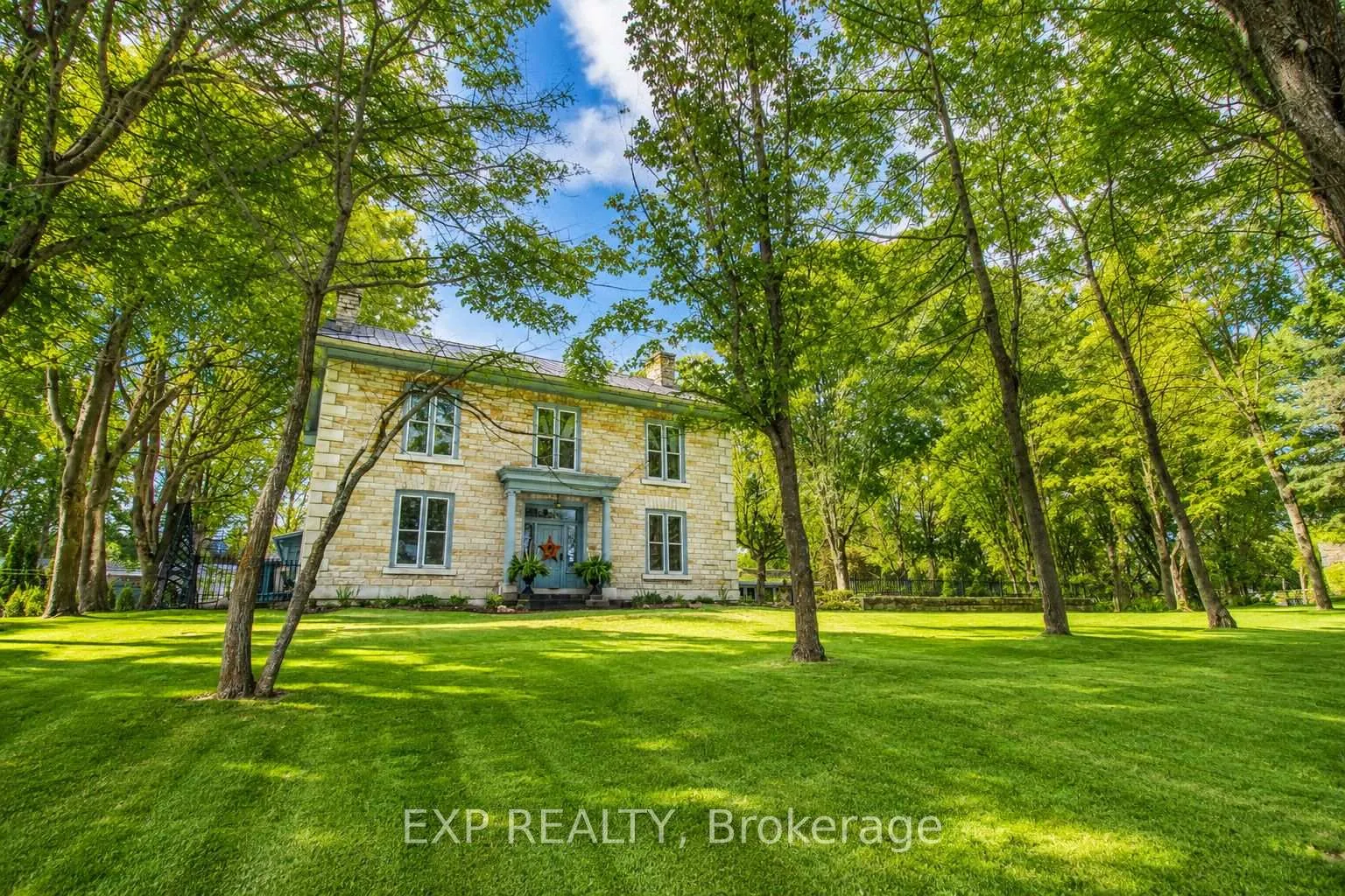 Front of 316 Colebrook Road