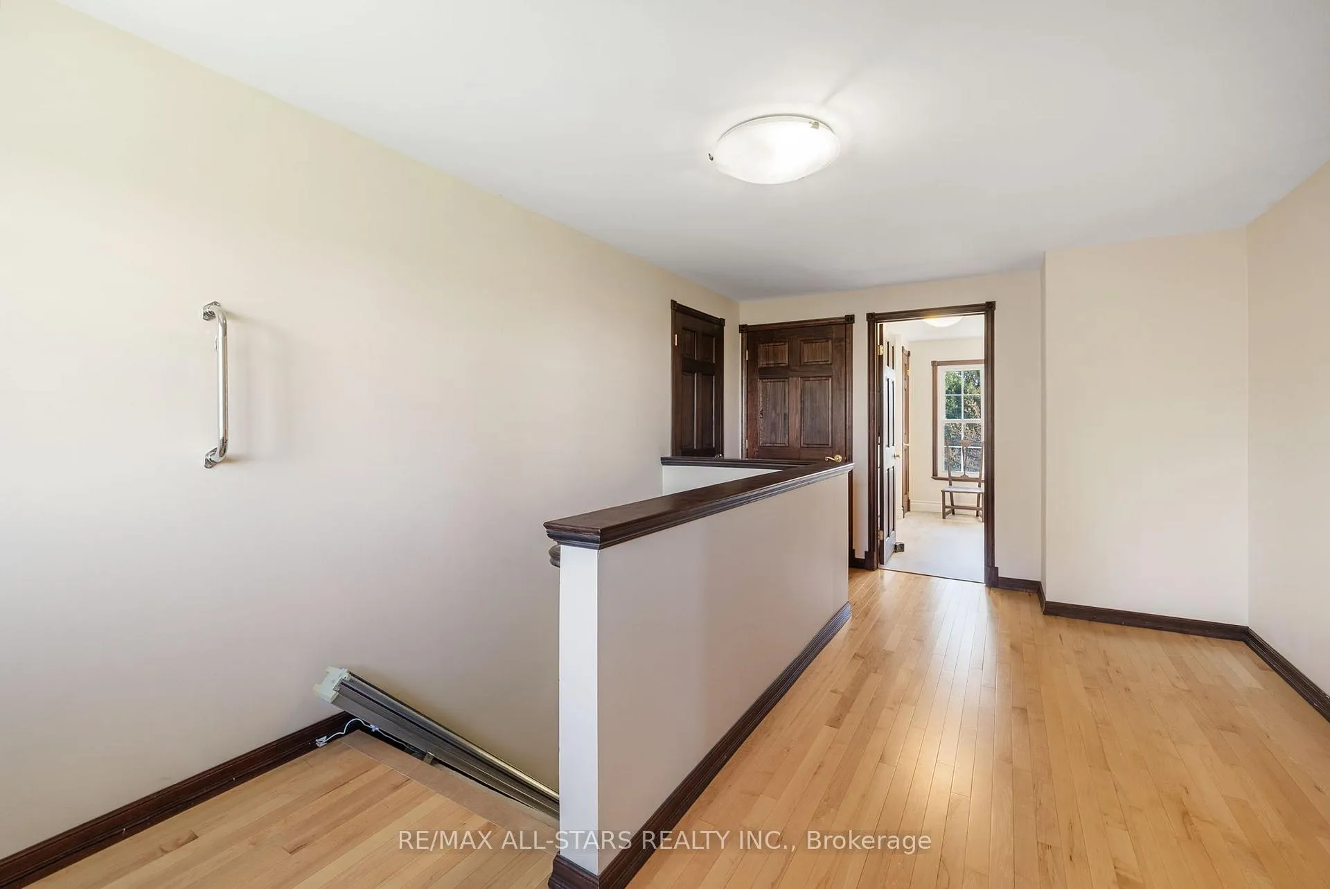 Photo 20 of 396 Ashworth Road, Uxbridge, Rural Uxbridge — HOMEH