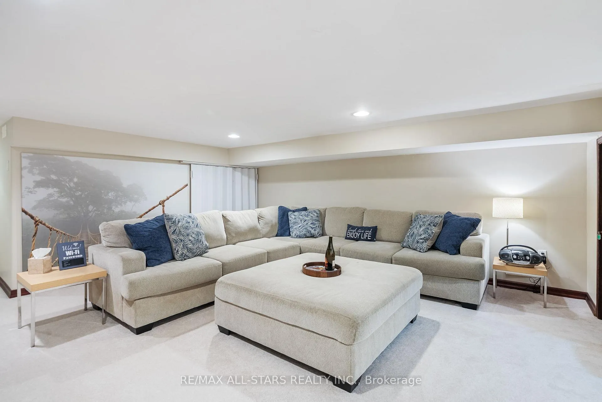 Photo 30 of 396 Ashworth Road, Uxbridge, Rural Uxbridge — HOMEH