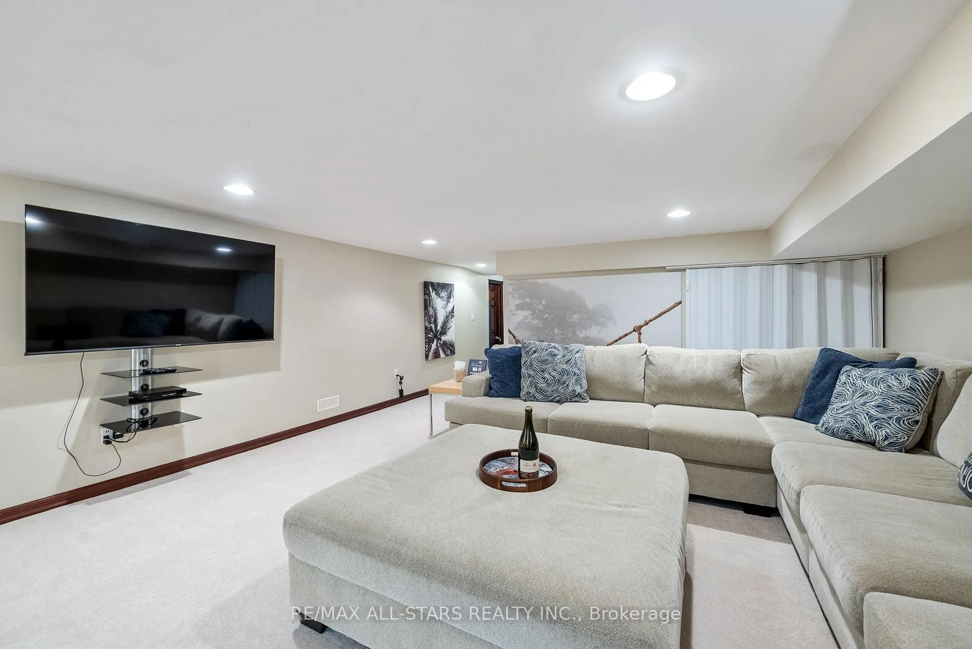 Photo 33 of 396 Ashworth Road, Uxbridge, Rural Uxbridge — HOMEH