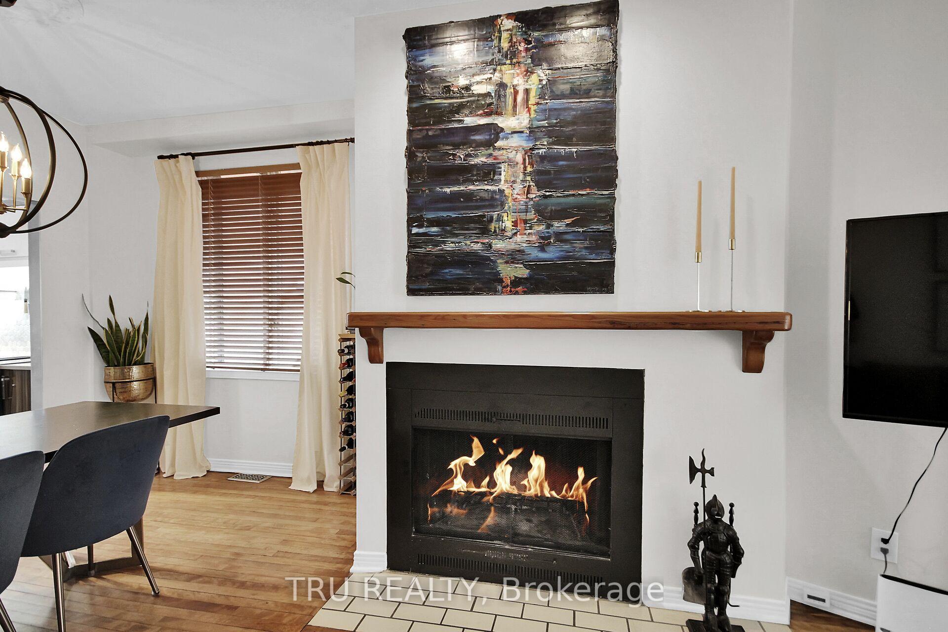 Photo 9 of 86 King Edward Avenue, Ottawa, Lower Town/Byward Market — HOMEH