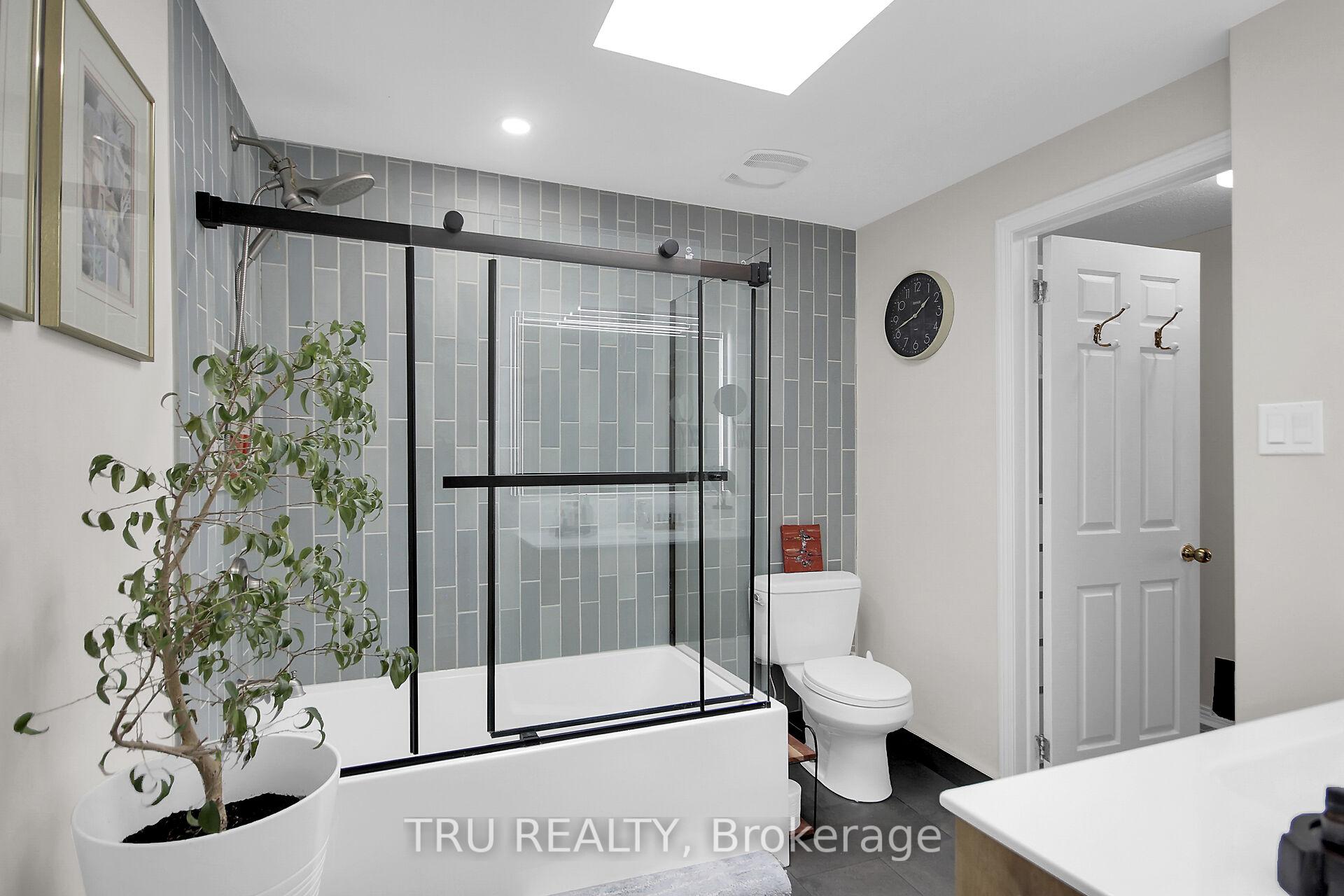 Photo 22 of 86 King Edward Avenue, Ottawa, Lower Town/Byward Market — HOMEH