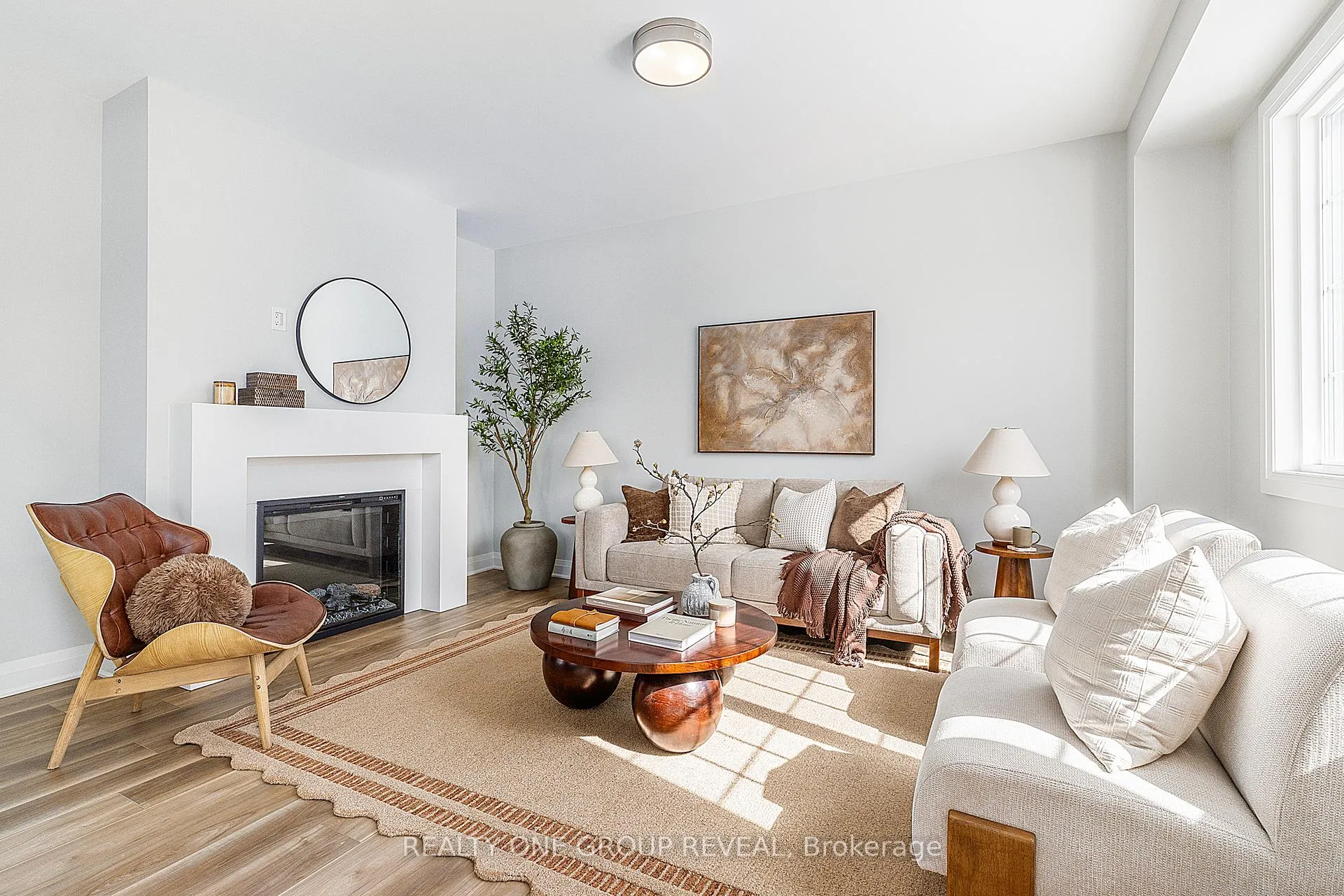 Photo 11 of 27 Moss Drive, Markham, Rural Markham — HOMEH