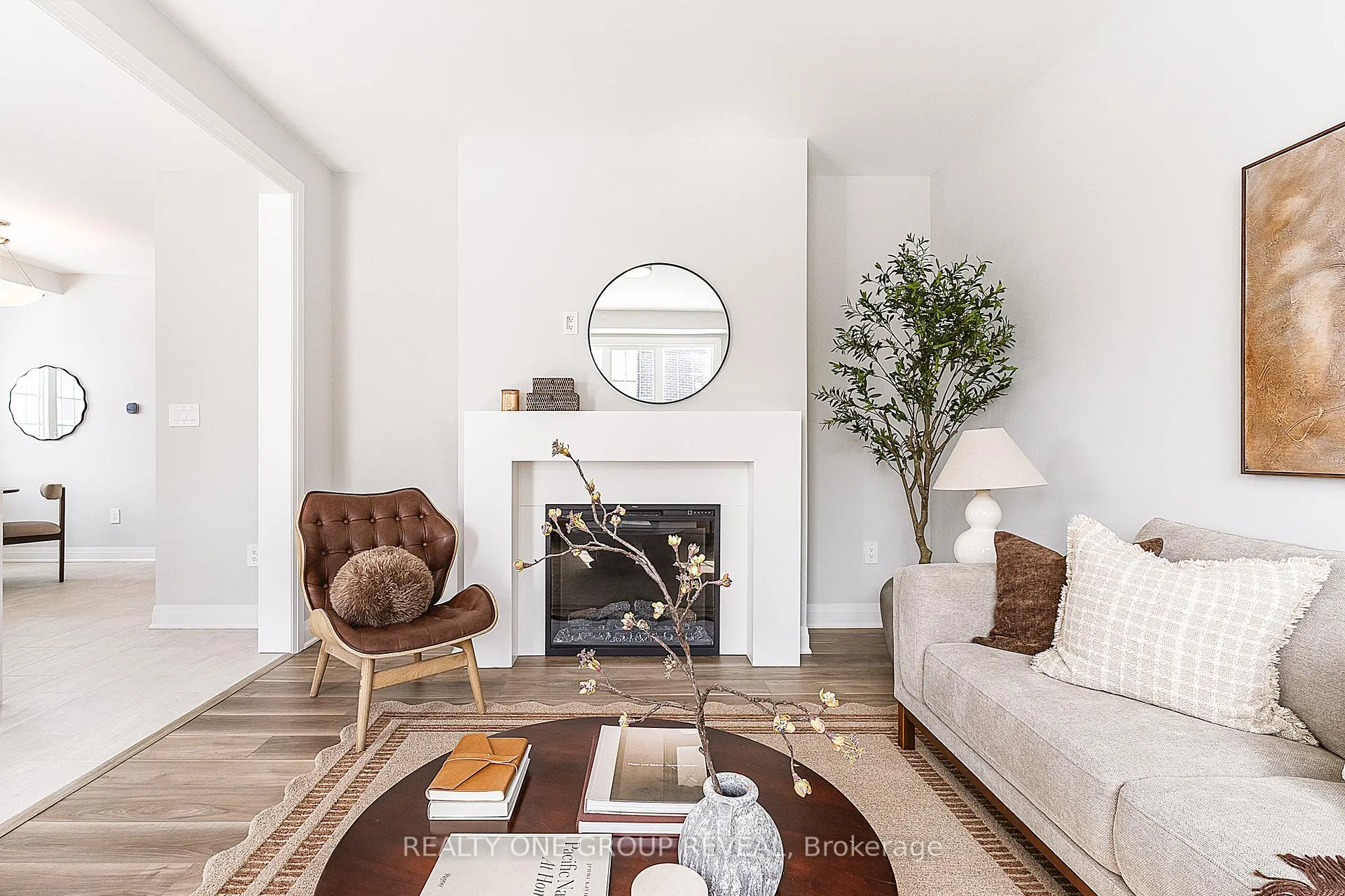 Photo 12 of 27 Moss Drive, Markham, Rural Markham — HOMEH