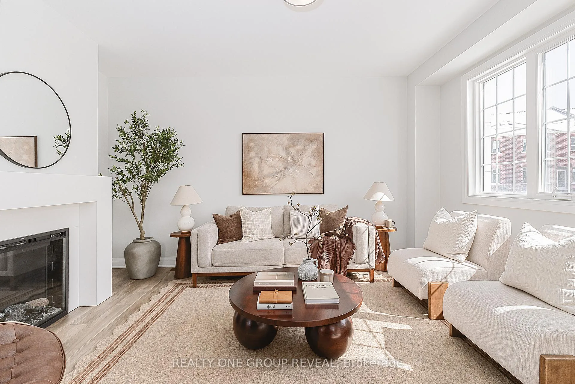 Photo 14 of 27 Moss Drive, Markham, Rural Markham — HOMEH