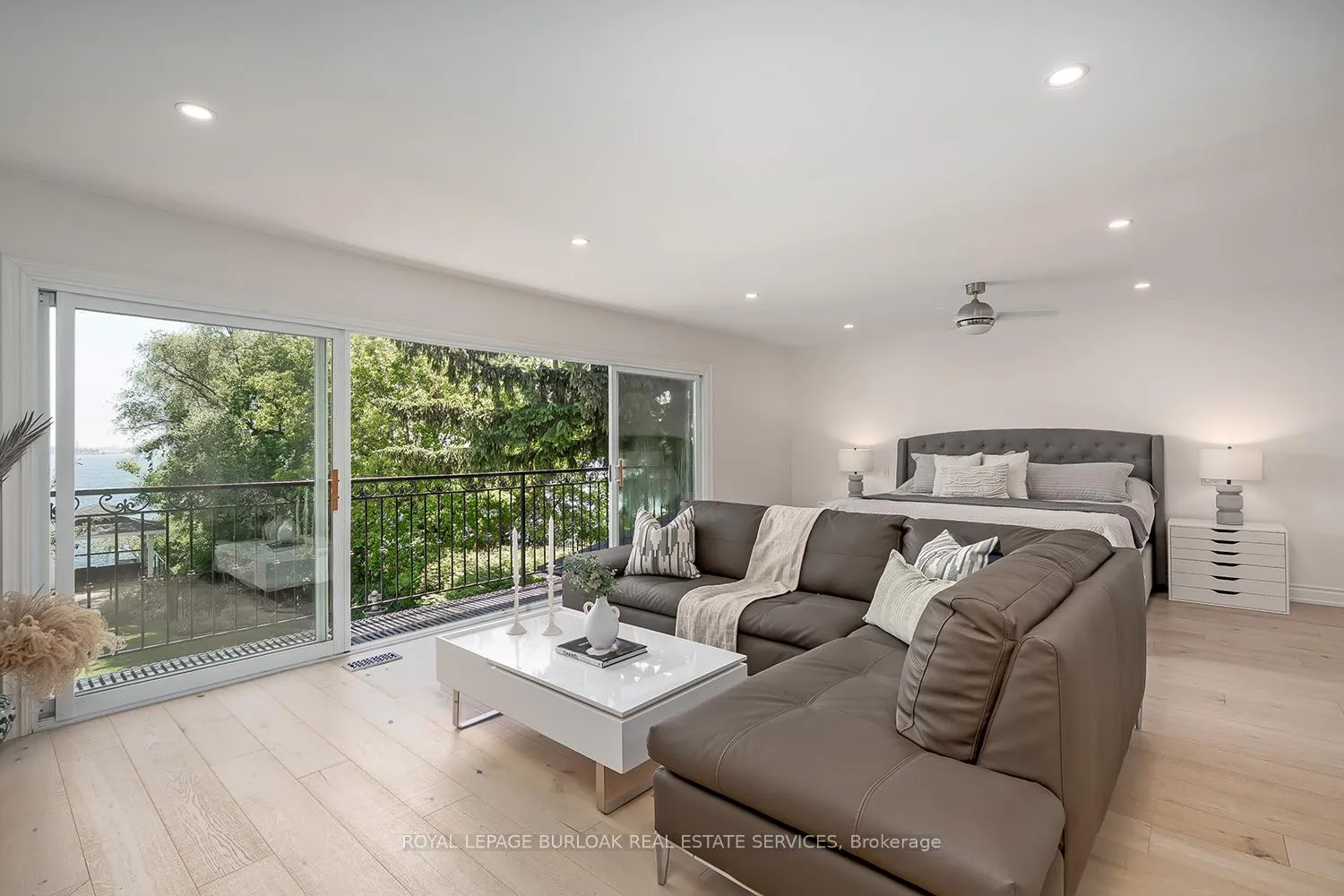 Photo 22 of 624 North Shore Boulevard E, Burlington, LaSalle — HOMEH