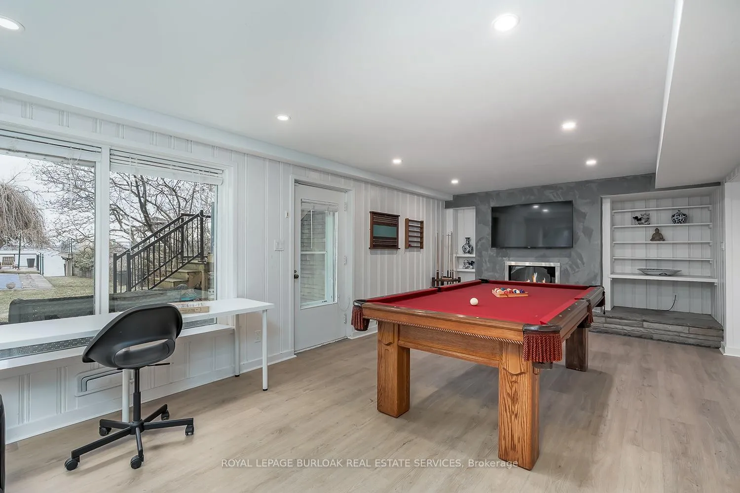 Photo 31 of 624 North Shore Boulevard E, Burlington, LaSalle — HOMEH