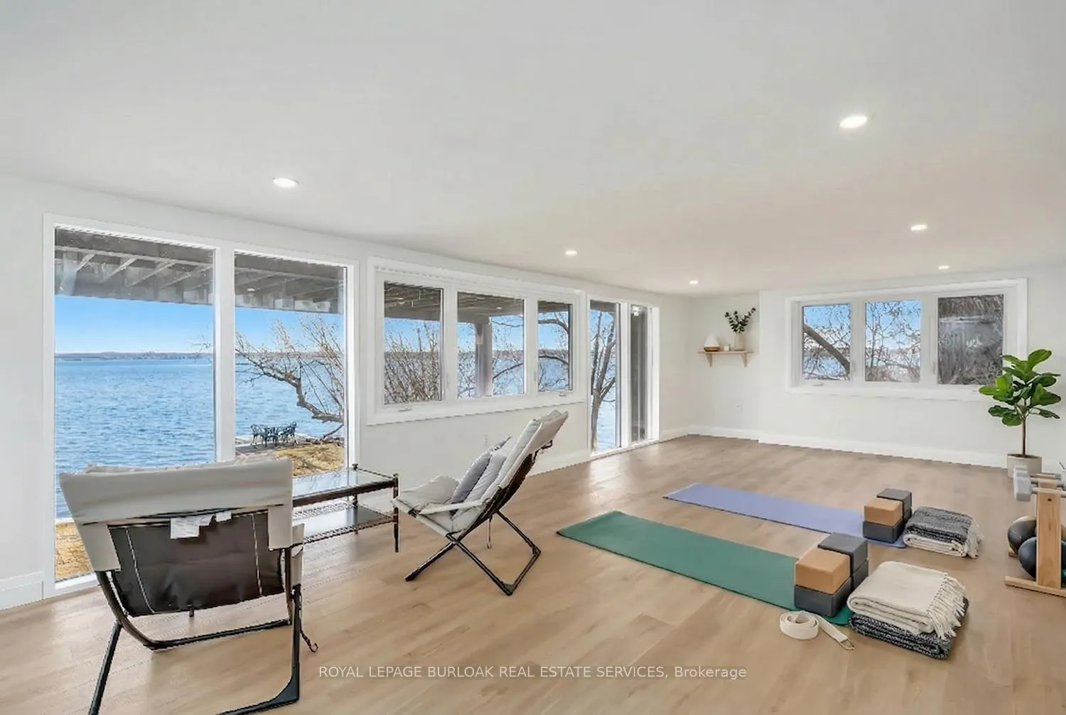 Photo 44 of 624 North Shore Boulevard E, Burlington, LaSalle — HOMEH