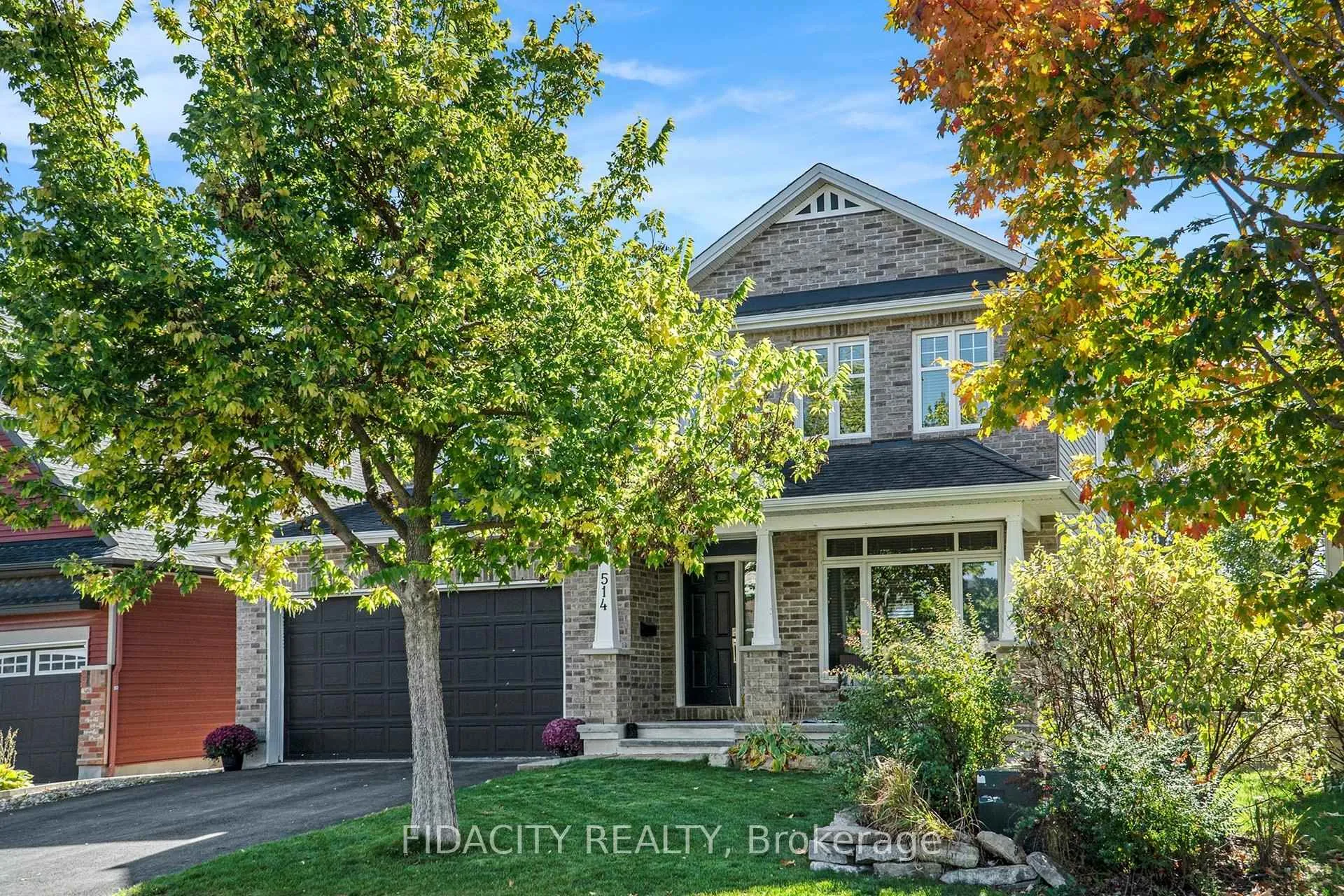 Photo 2 of 514 Bryce Place, Ottawa, Stittsville (North) — HOMEH