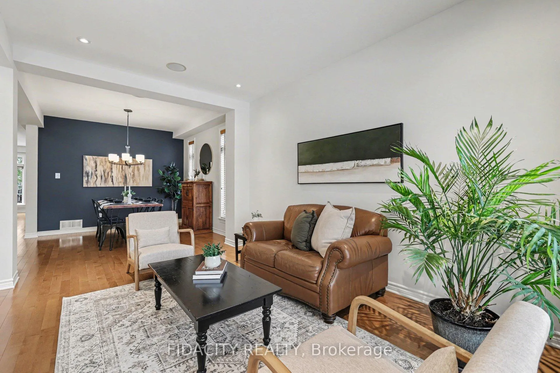 Photo 6 of 514 Bryce Place, Ottawa, Stittsville (North) — HOMEH