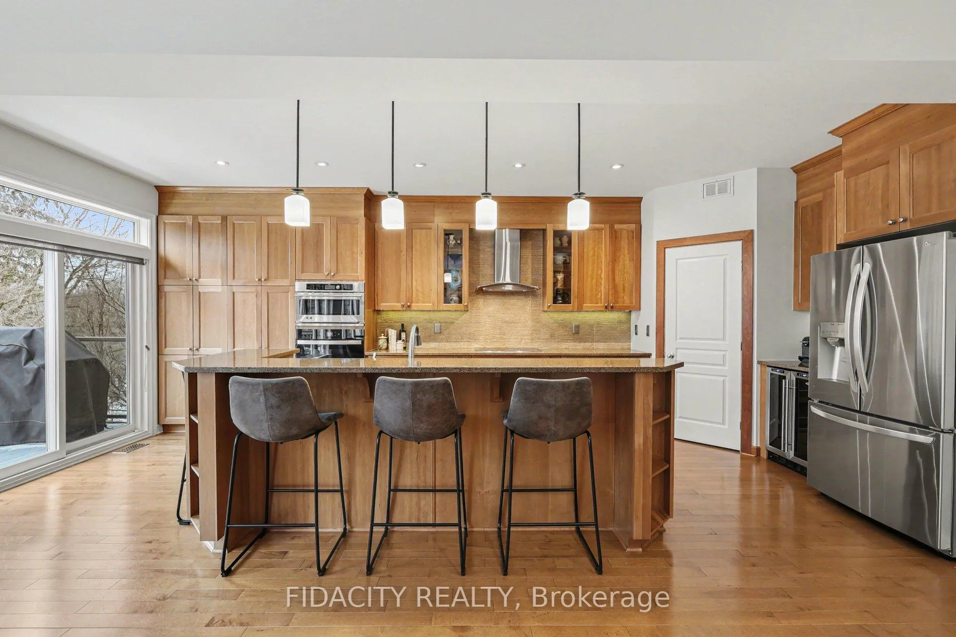 Photo 11 of 514 Bryce Place, Ottawa, Stittsville (North) — HOMEH